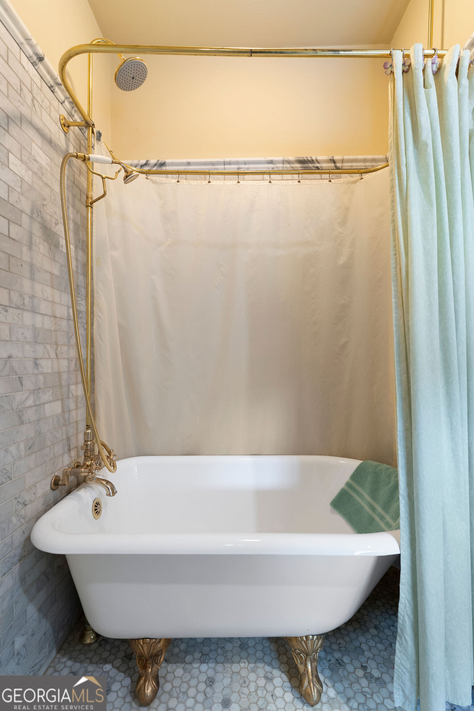 75 Rivercreek Crossing Property Photo 37