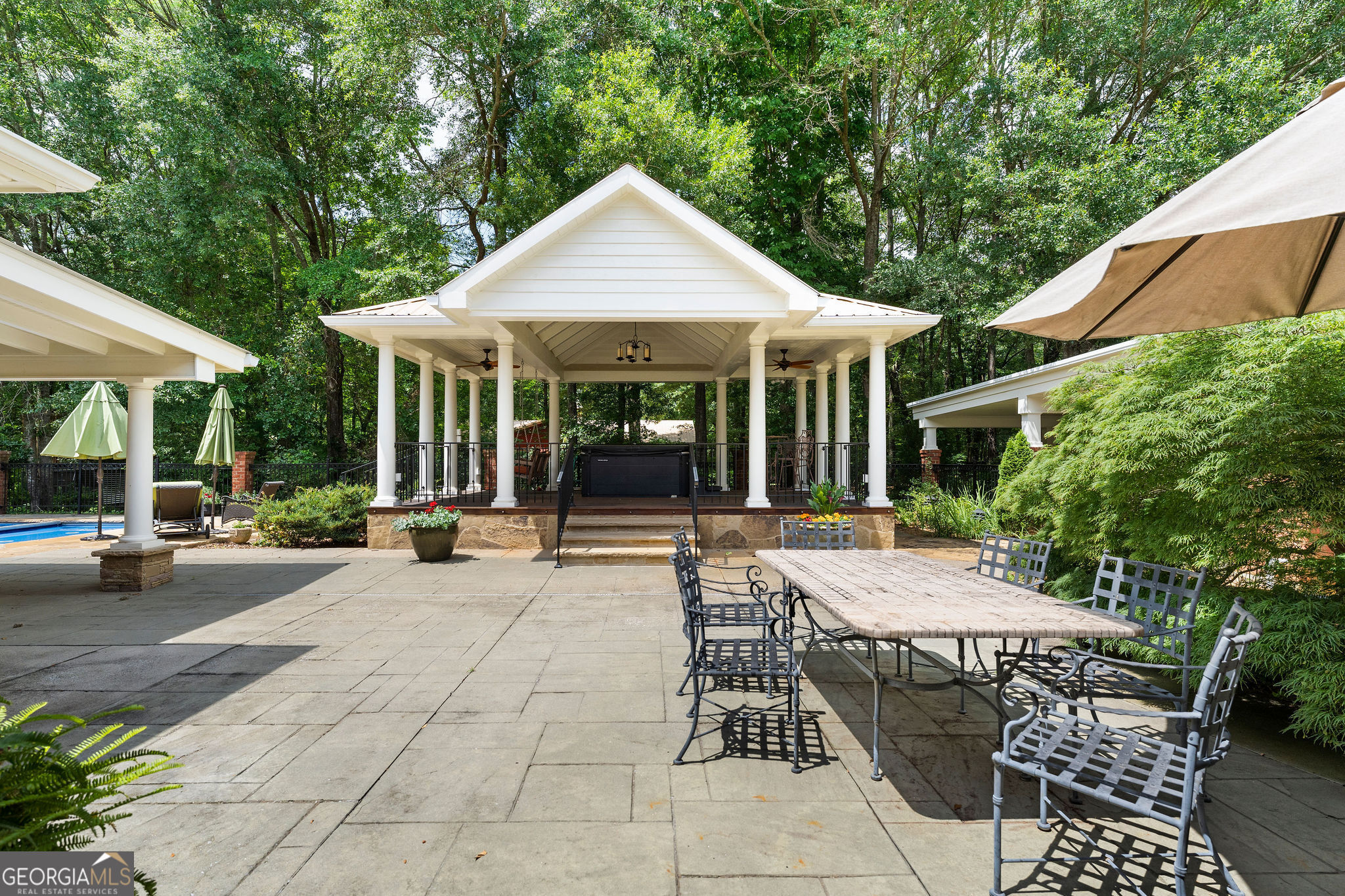 75 Rivercreek Crossing Property Photo 41