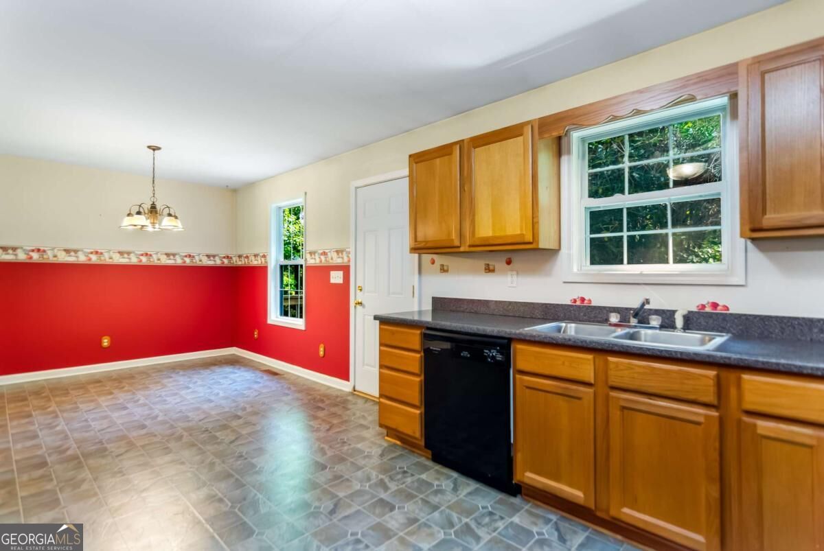 96 Orman Drive Property Photo 13