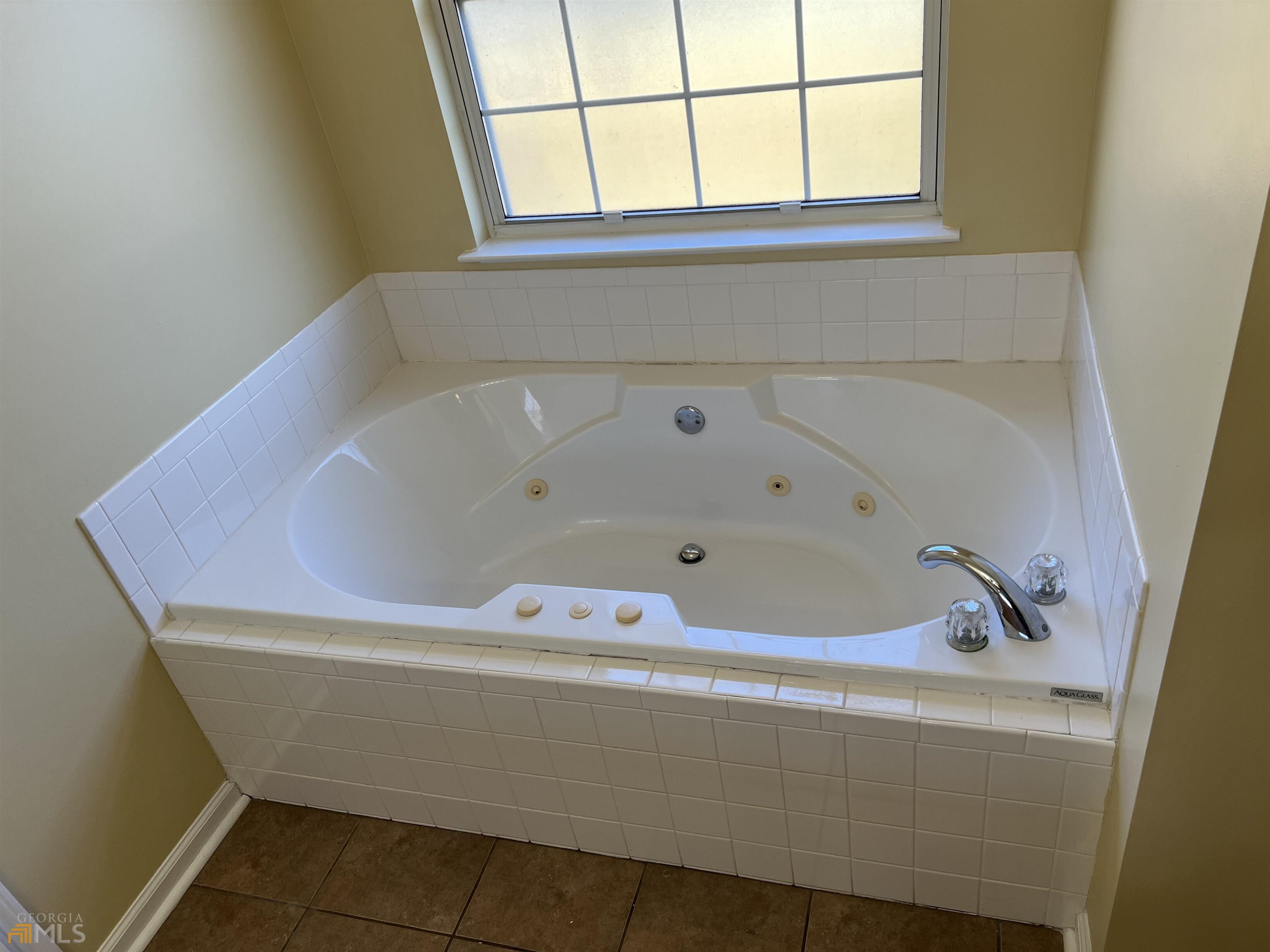 602 Wild Grape Drive Property Photo 8