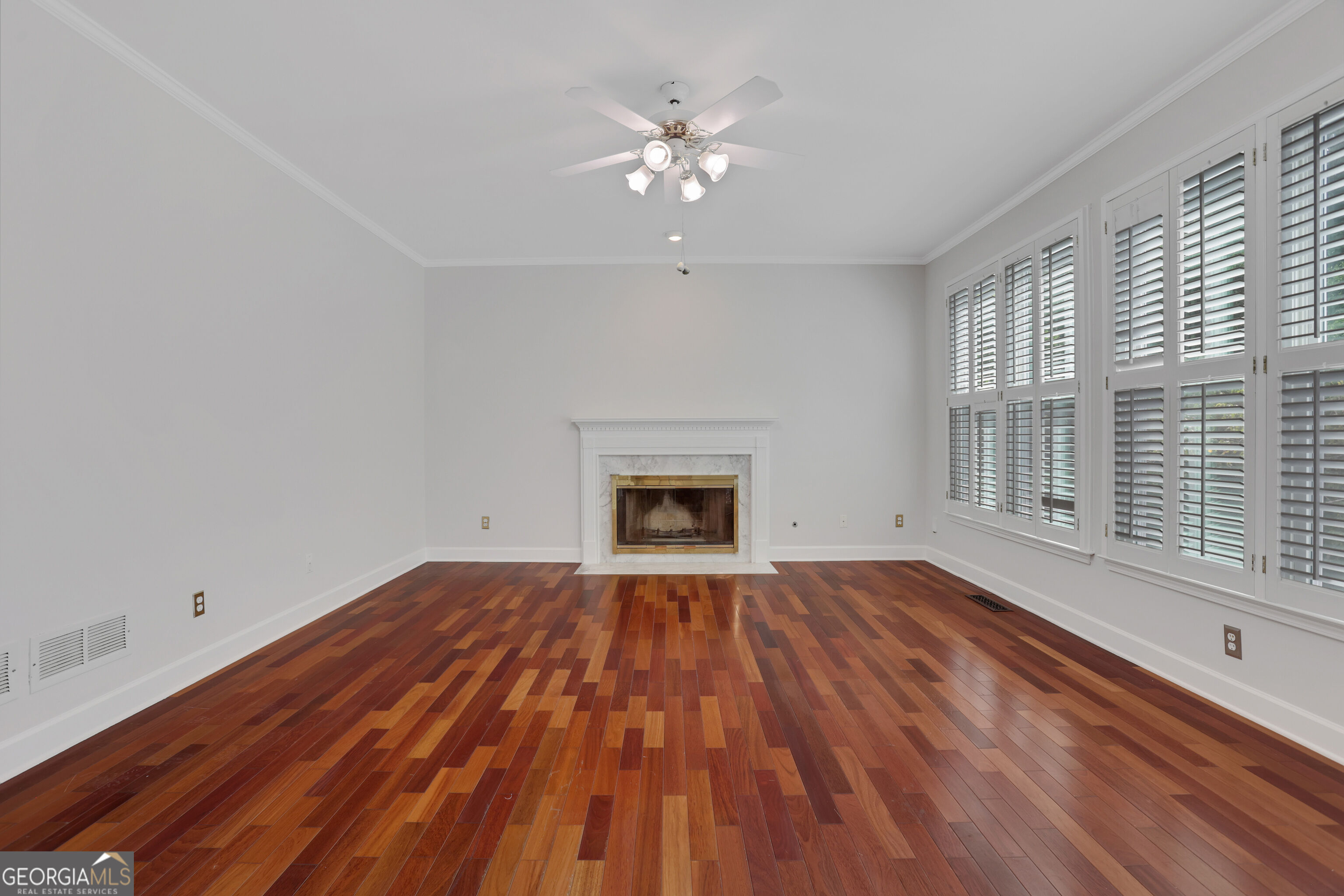 2395 Devon Leigh Walk Property Photo 17
