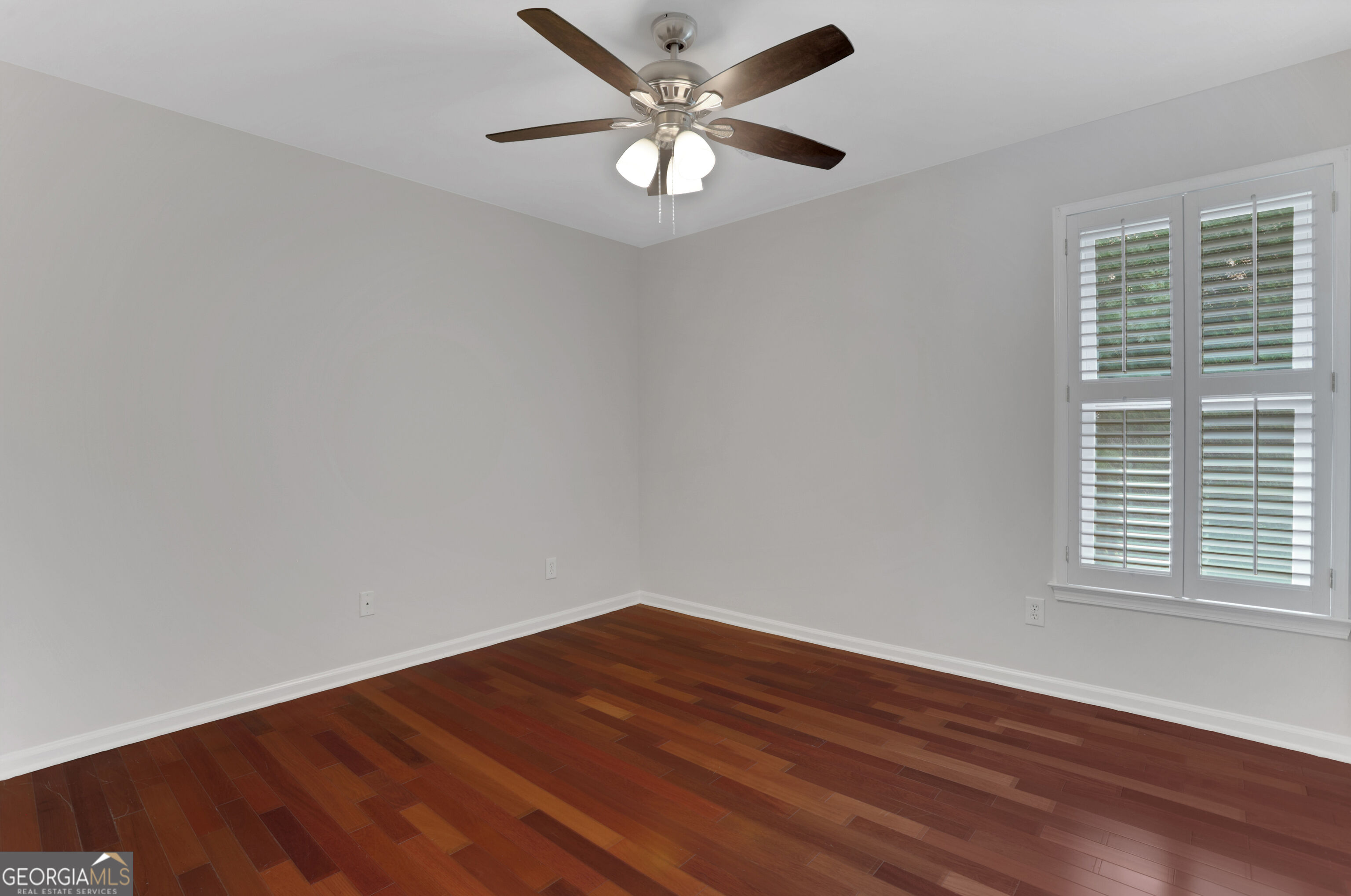 2395 Devon Leigh Walk Property Photo 33