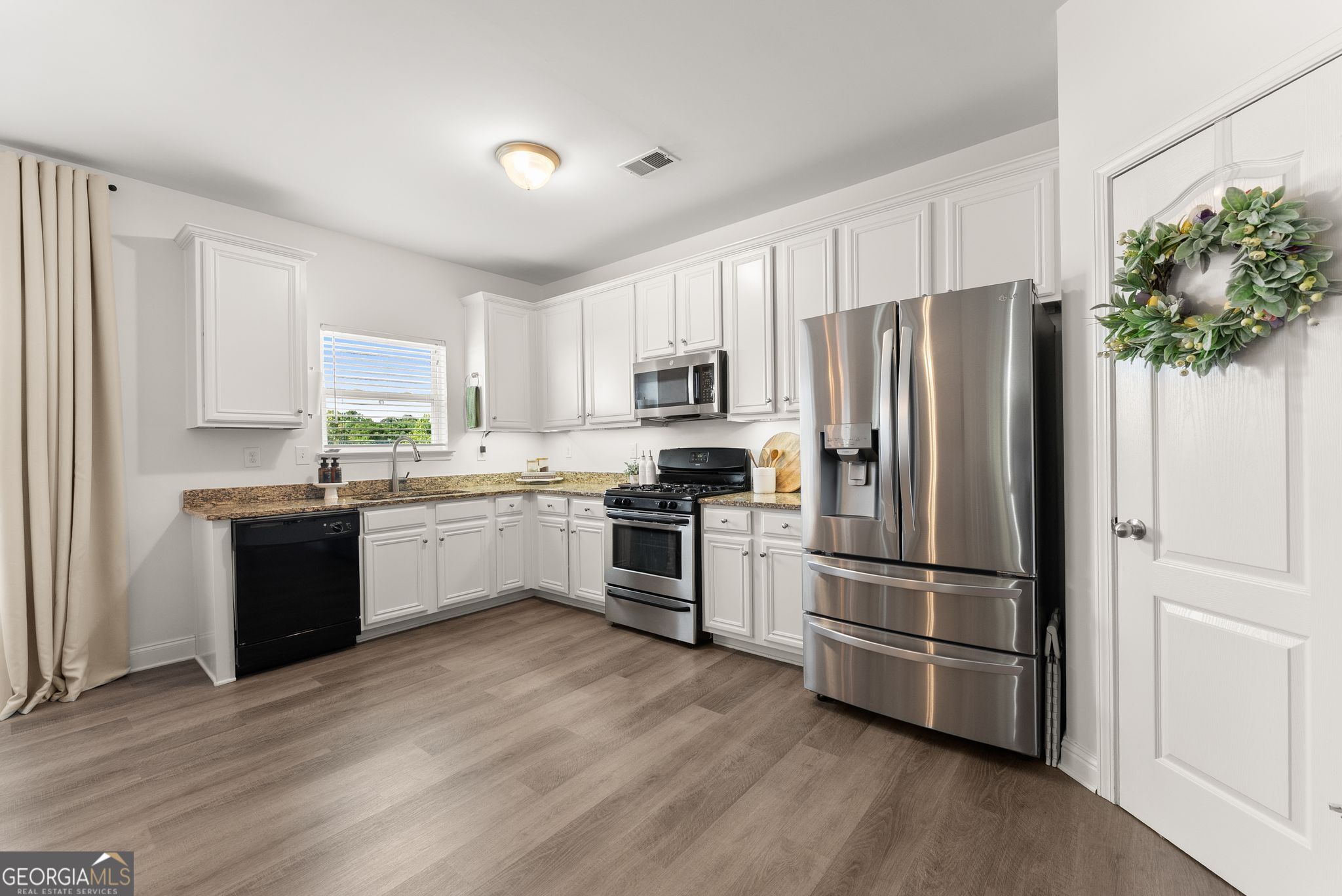 632 Hancock Avenue Property Photo 17