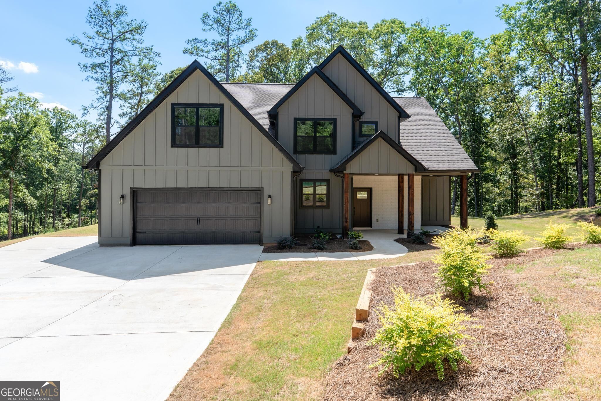 2478 Fischer Road Property Photo 1