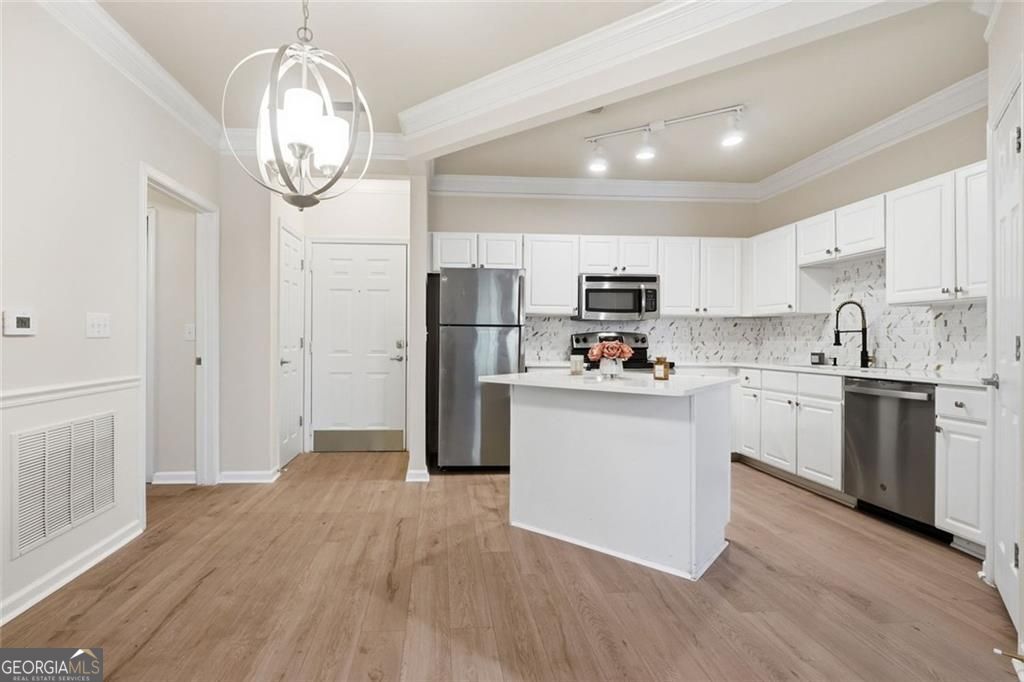 1850 Cotillion Drive # 3405 Property Photo 3
