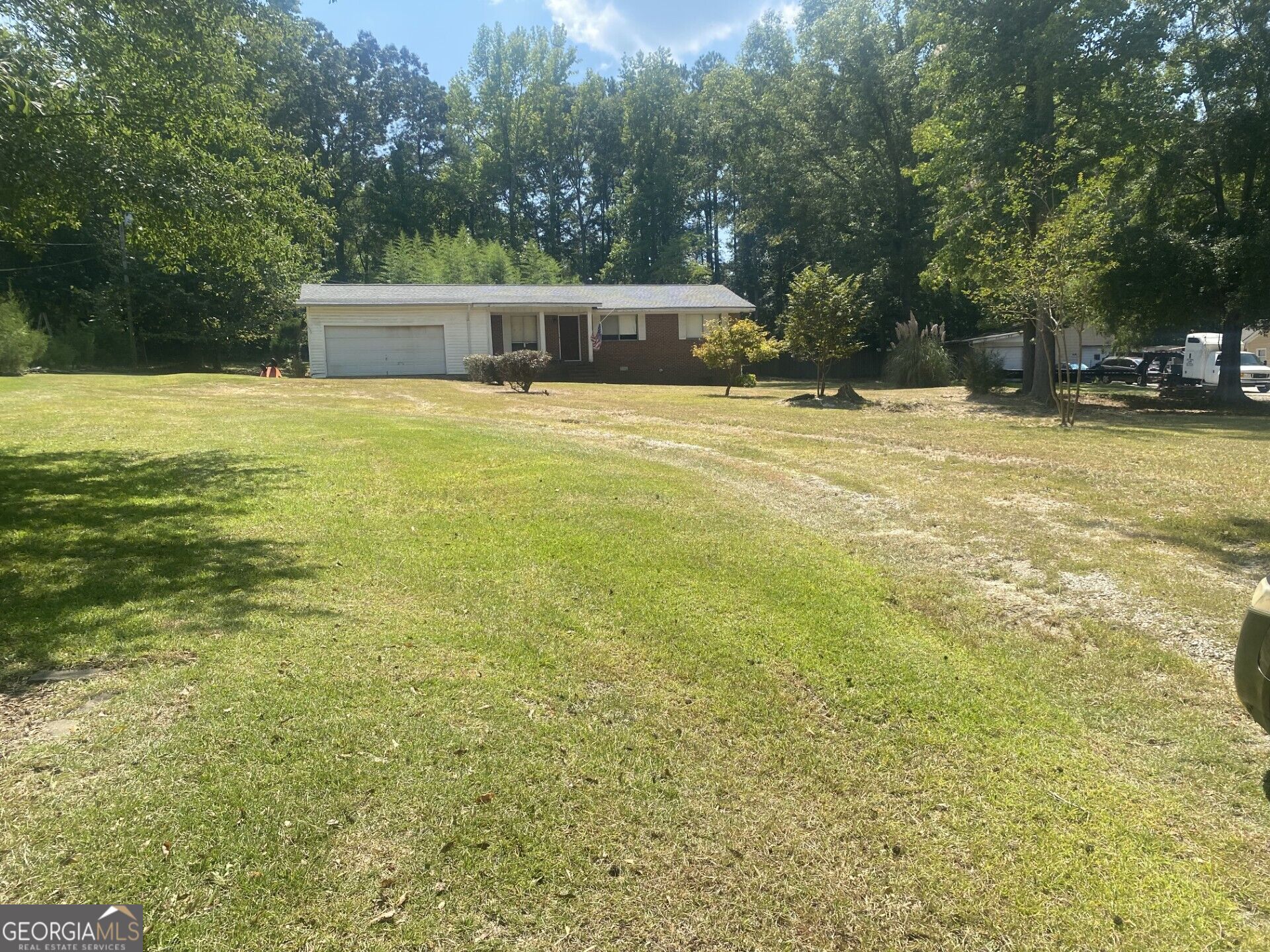 1275 W Macedonia Church Road Property Photo 1
