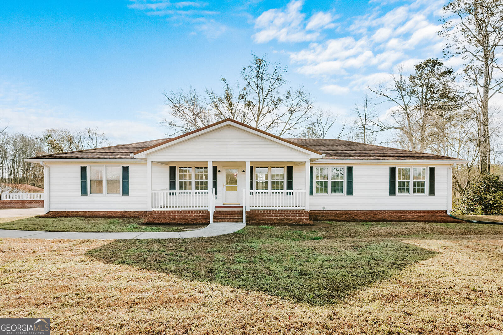 674 Yancey Road Property Photo 1