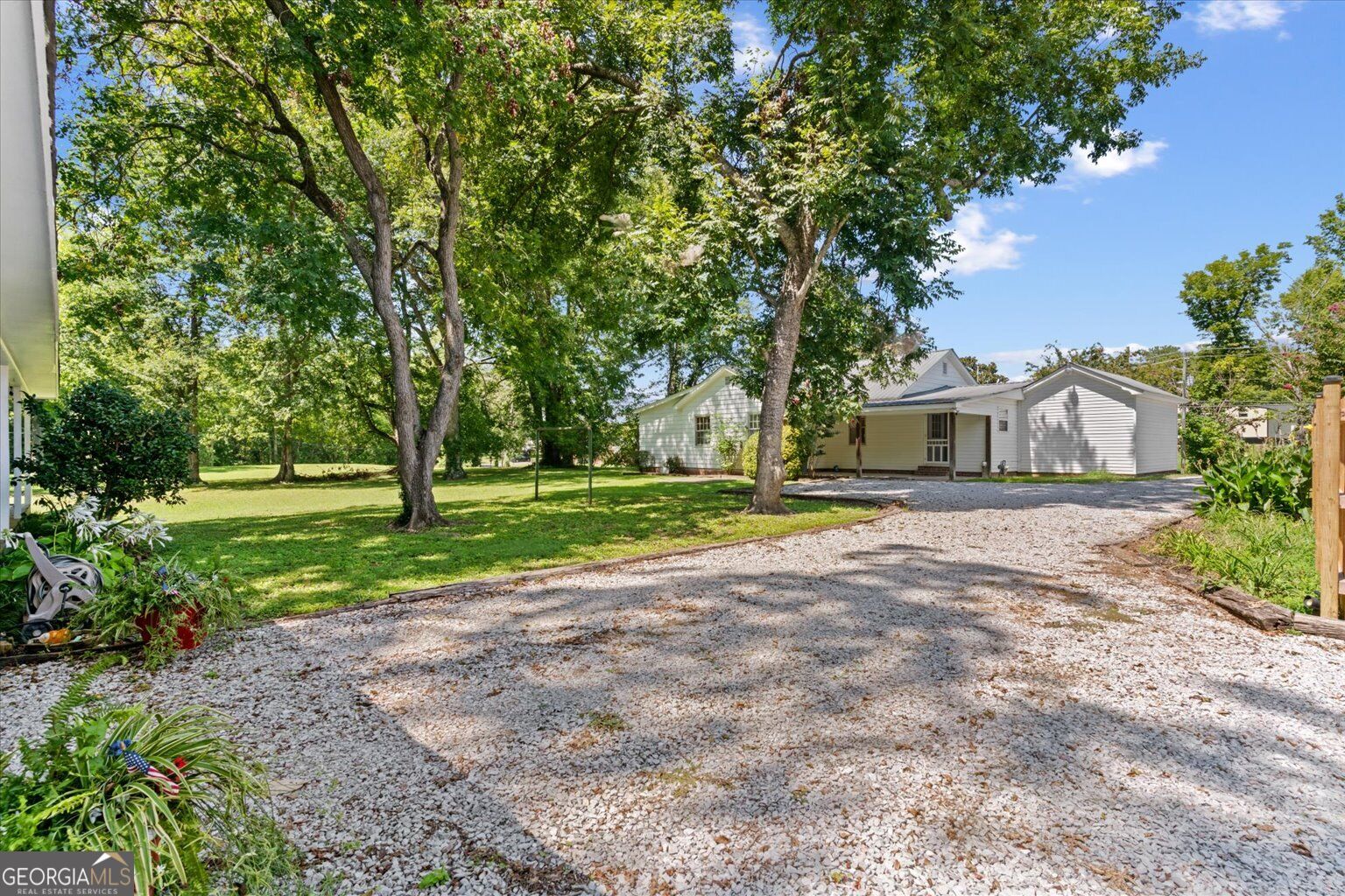 202 Jordan Street Property Photo 5
