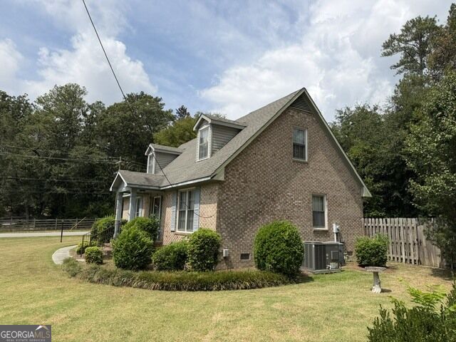324 Lumpkin Street Property Photo 4