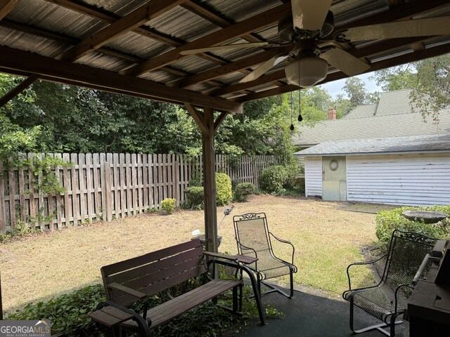 324 Lumpkin Street Property Photo 14