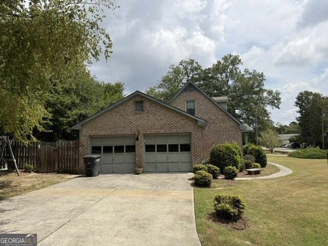 324 Lumpkin Street Property Photo 24