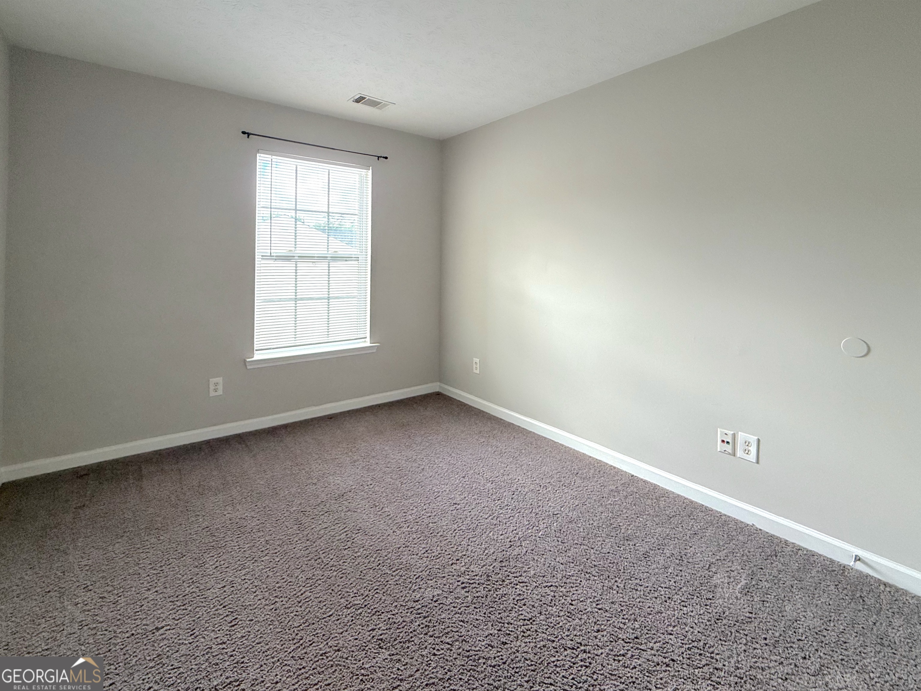 3845 Grovemont Place Property Photo 17