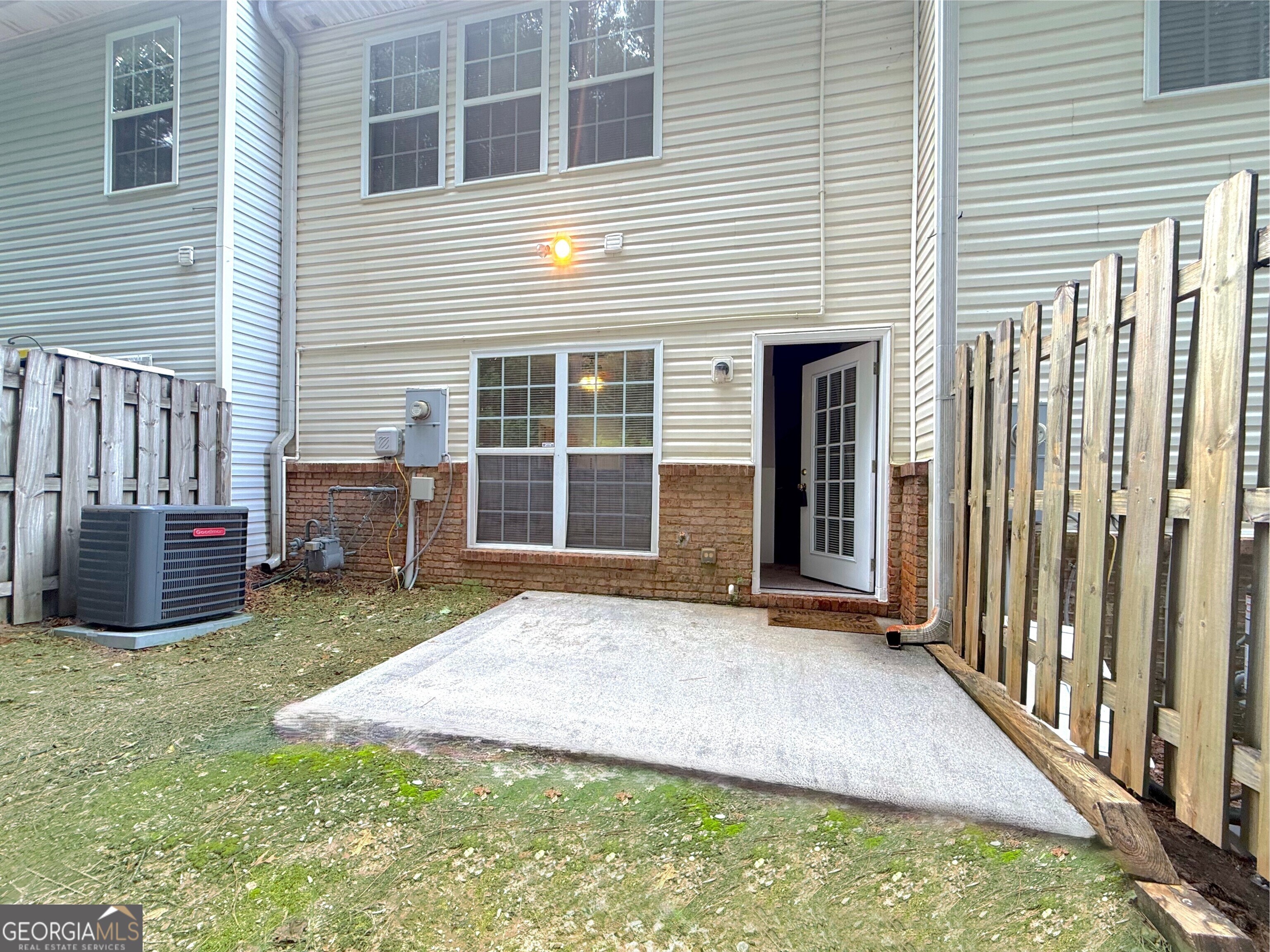 3845 Grovemont Place Property Photo 21