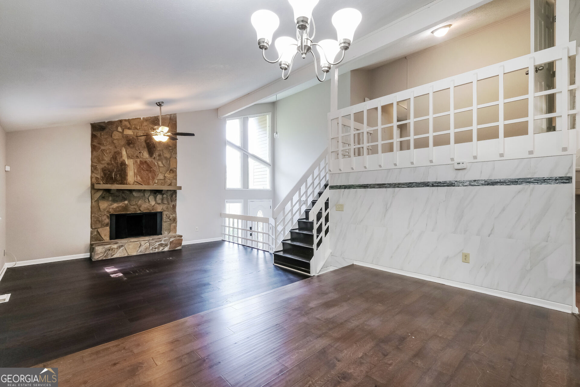 6629 Windwood Circle Property Photo 8