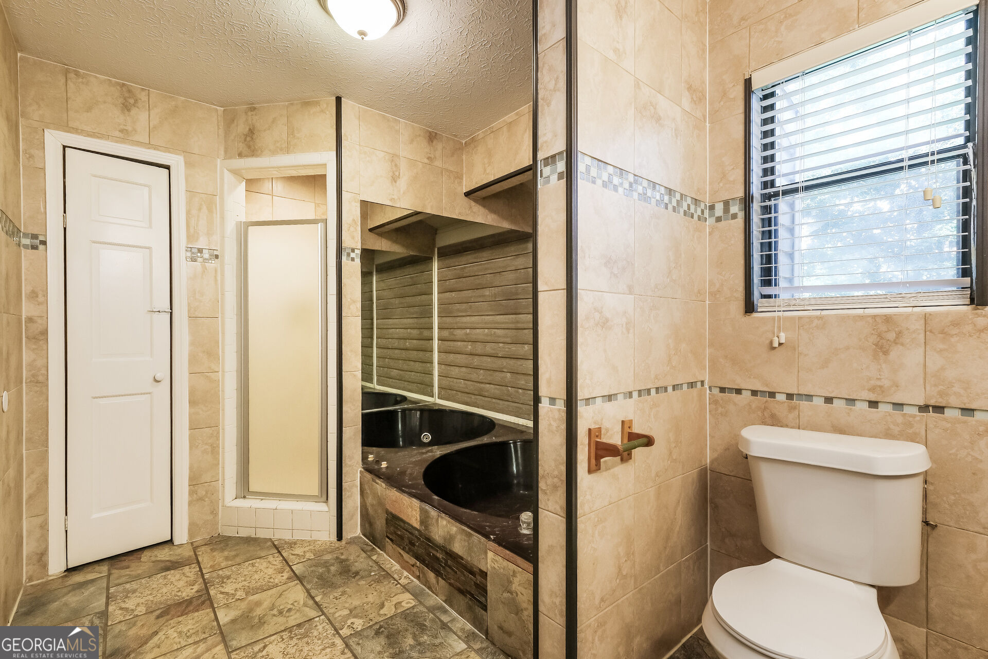 6629 Windwood Circle Property Photo 15