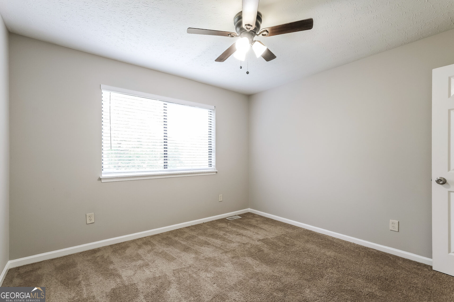 6629 Windwood Circle Property Photo 17