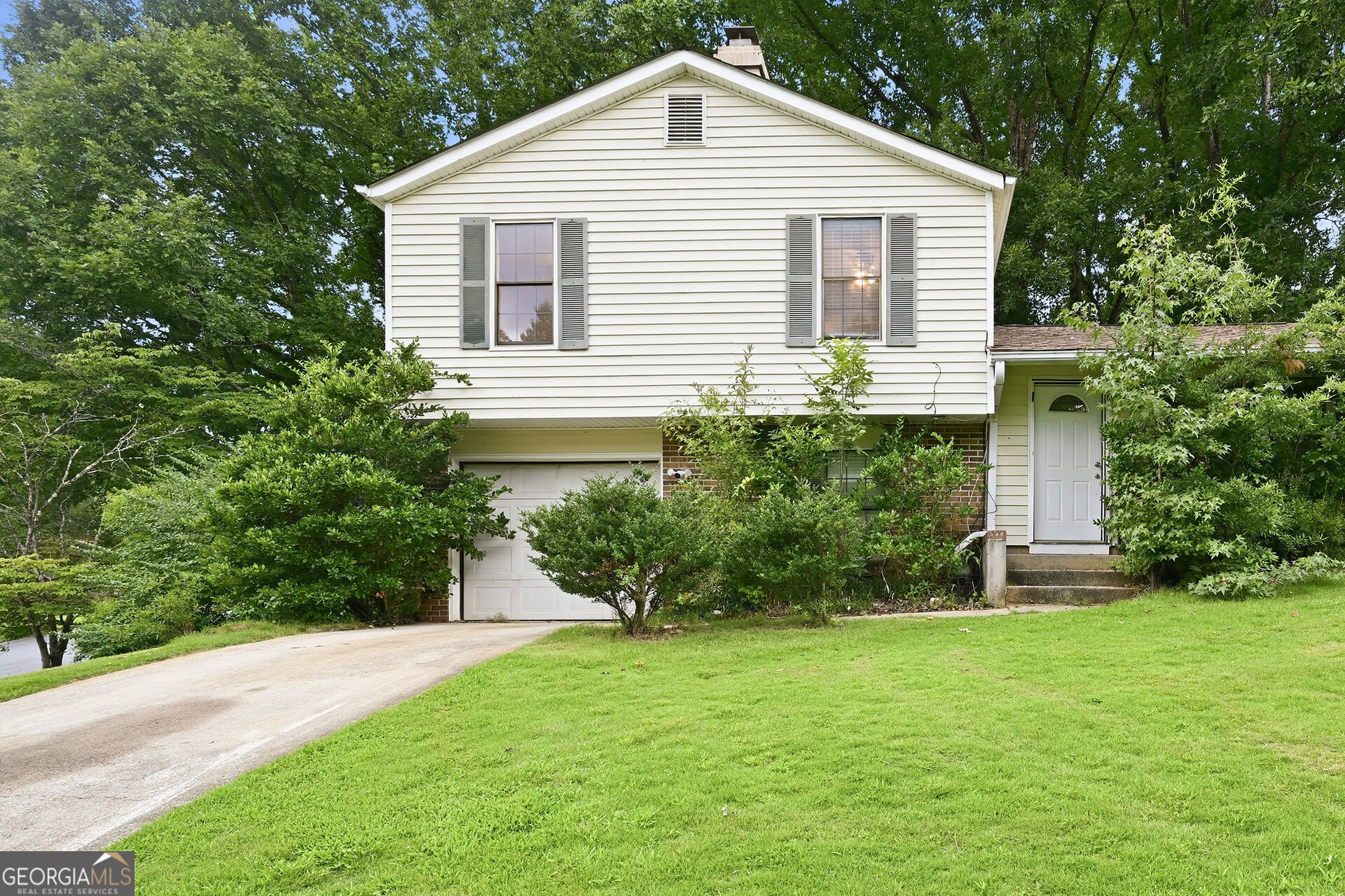 5327 Timor Trail Property Photo 1