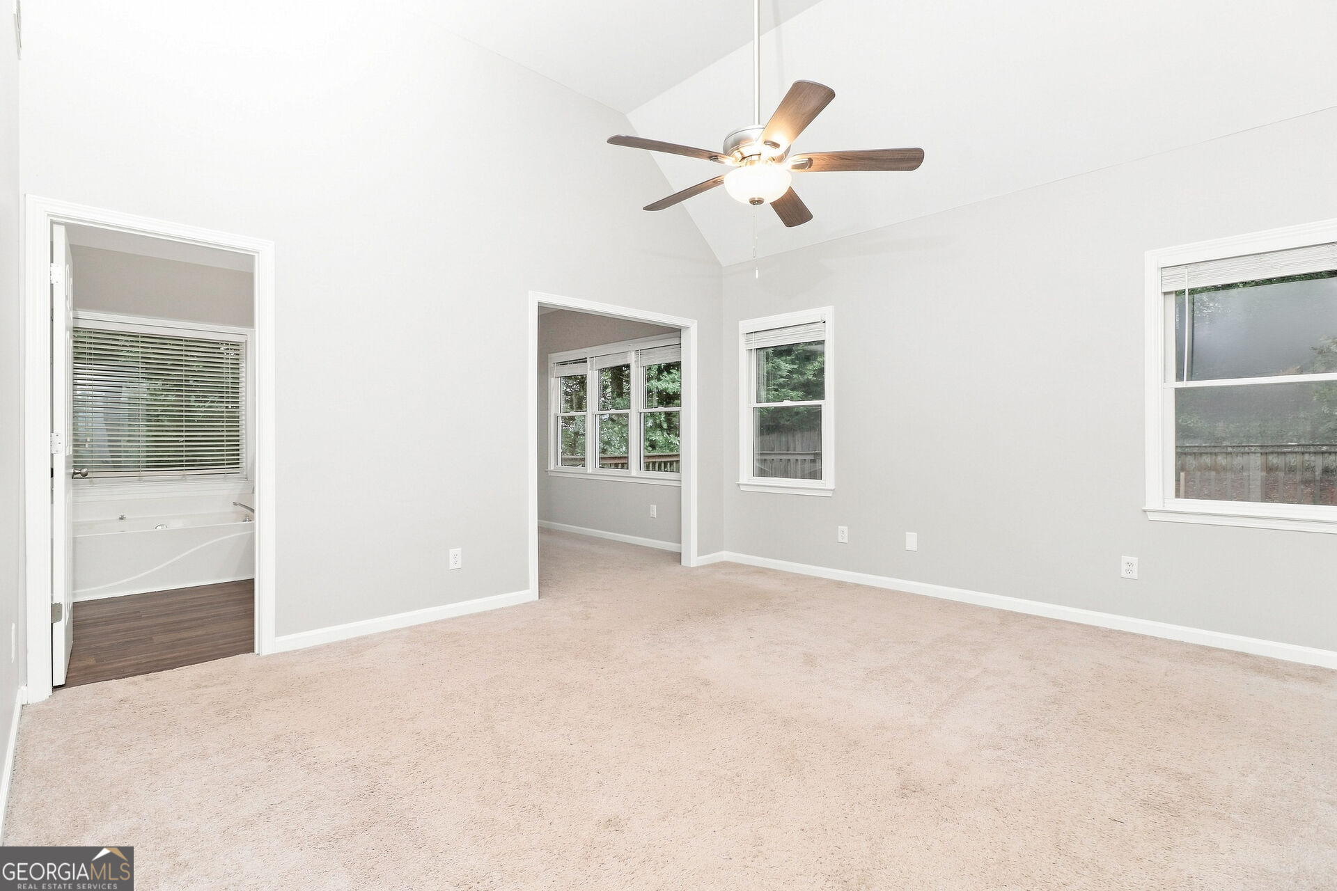 367 Crestview Drive Property Photo 12