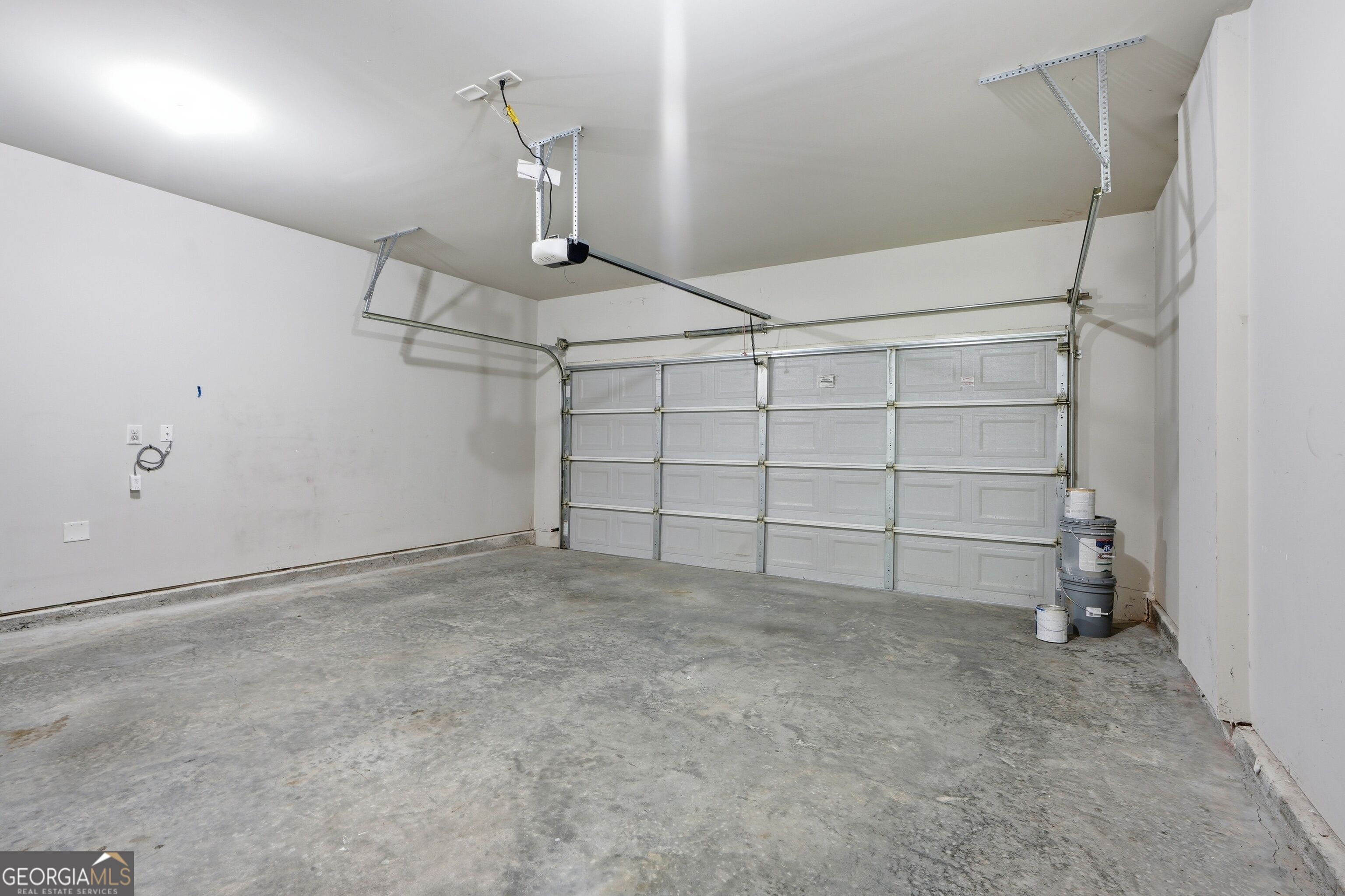 673 Boulder Run Property Photo 32