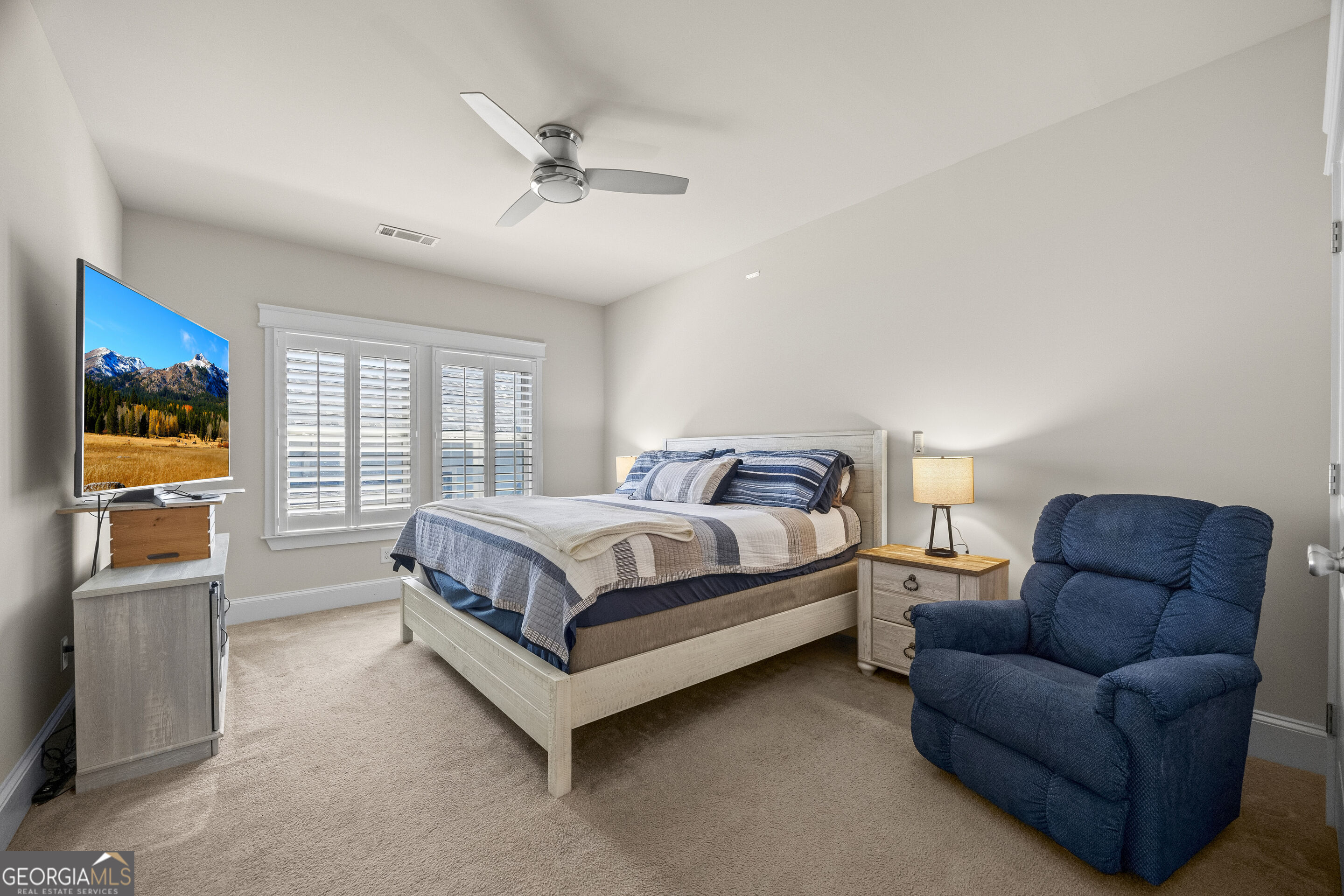 155 Boundary Street Property Photo 43
