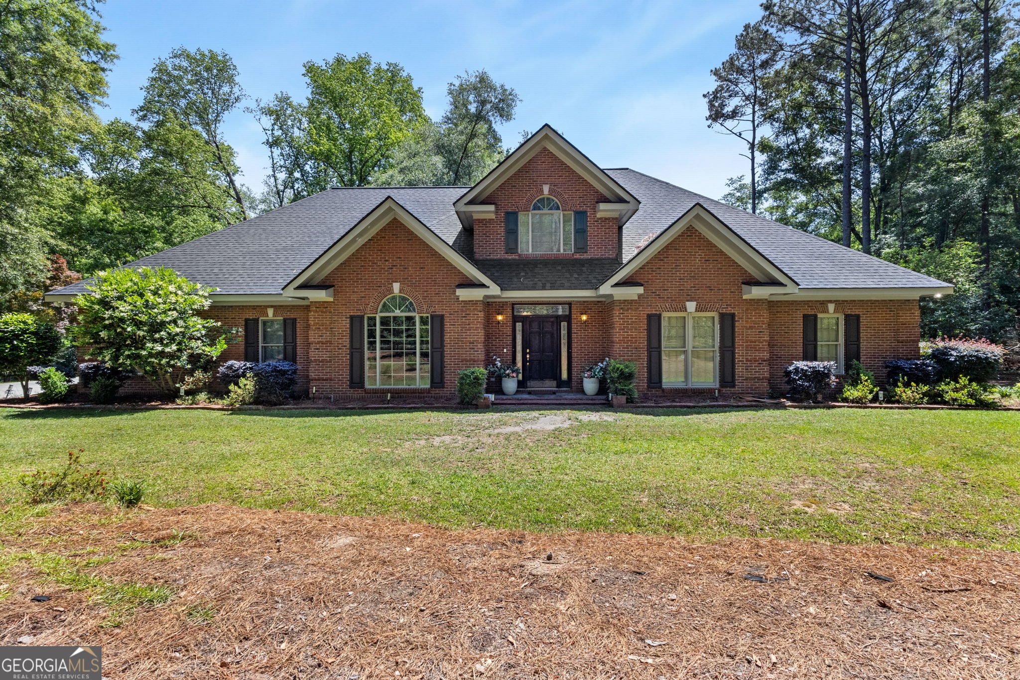 1133 Creekside Drive Property Photo 1