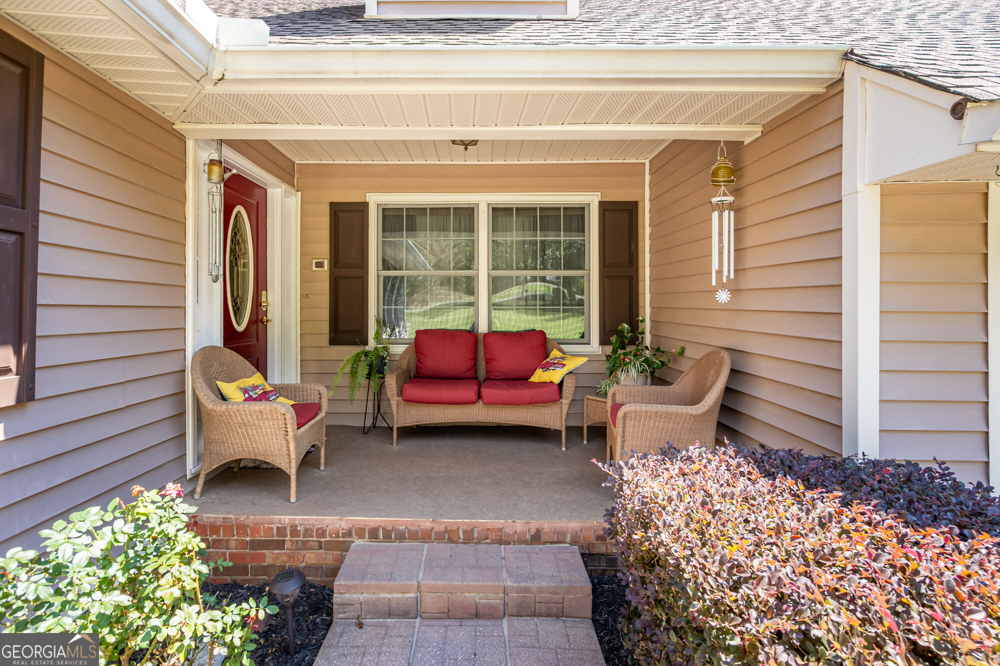 39 Garrard Road Se Property Photo 3