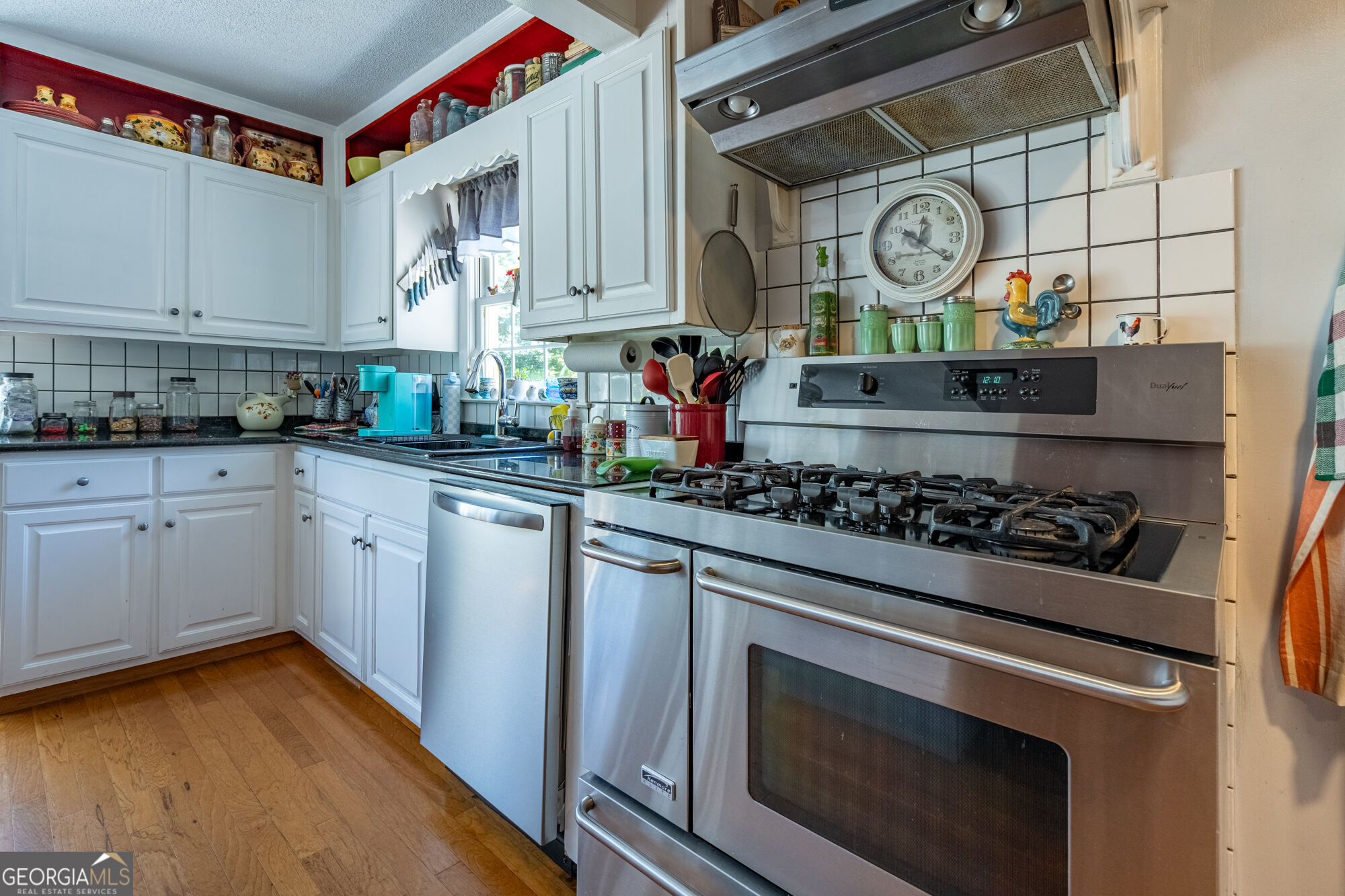 39 Garrard Road Se Property Photo 17