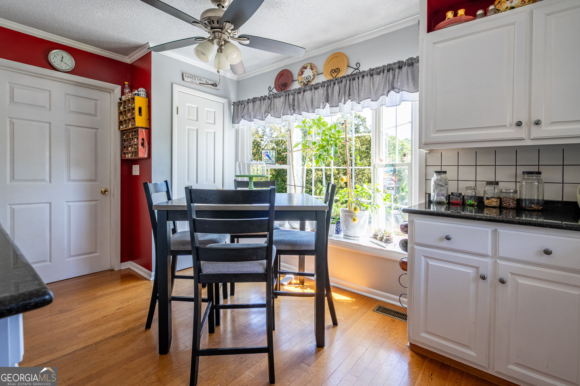 39 Garrard Road Se Property Photo 18