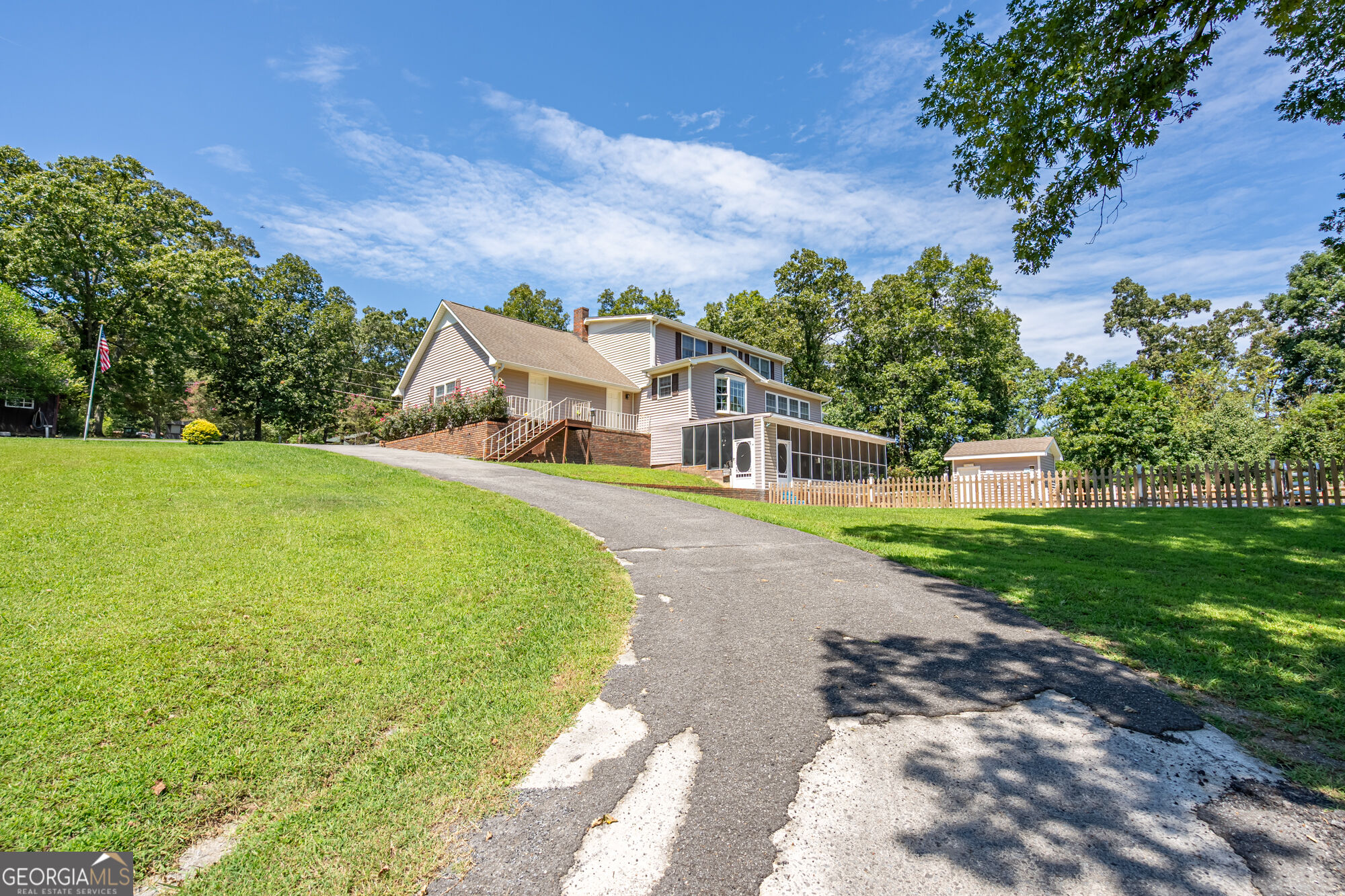 39 Garrard Road Se Property Photo 35