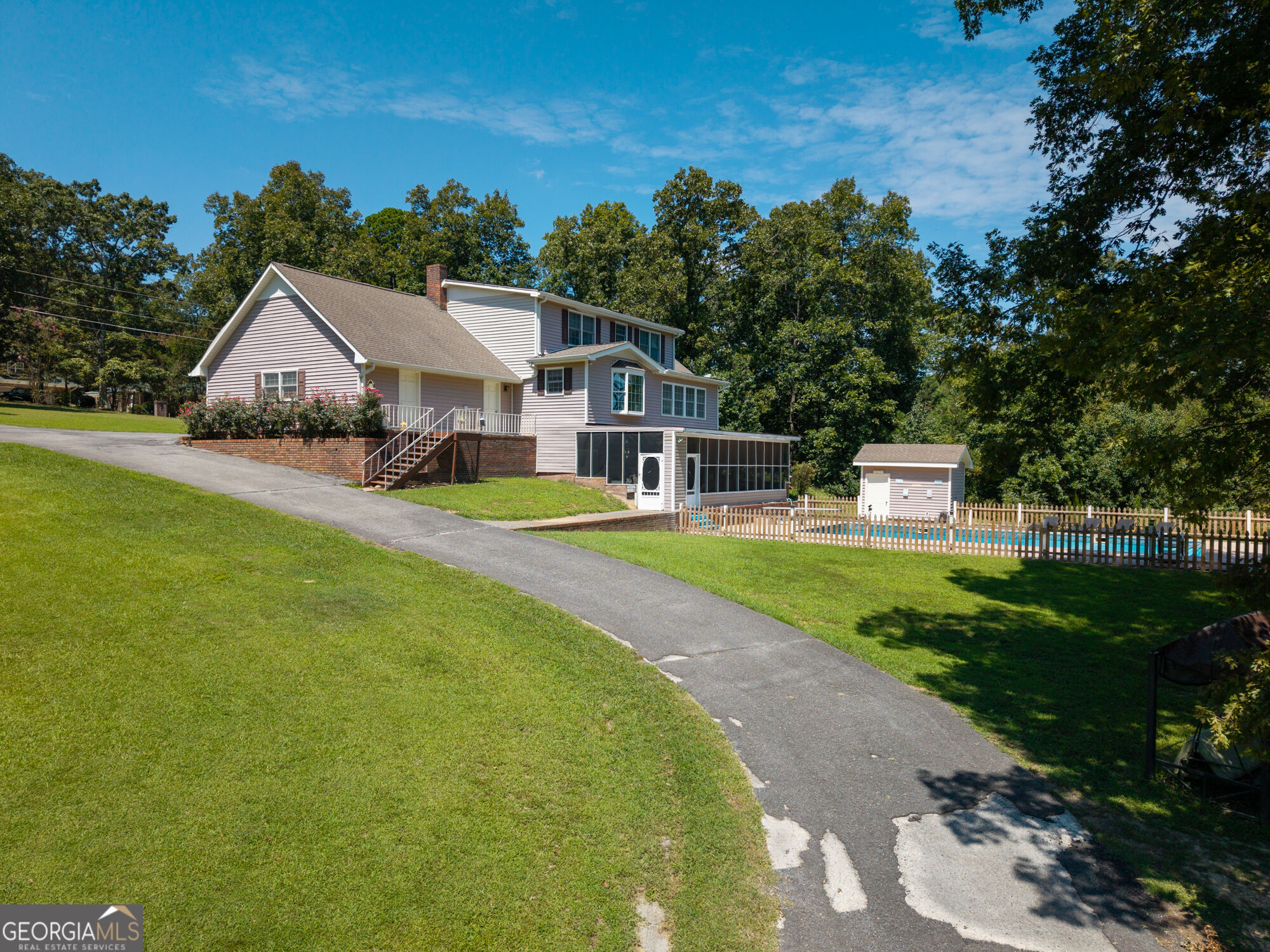 39 Garrard Road Se Property Photo 44