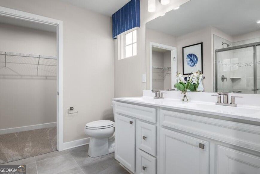 1177 Burlington Court Property Photo 1