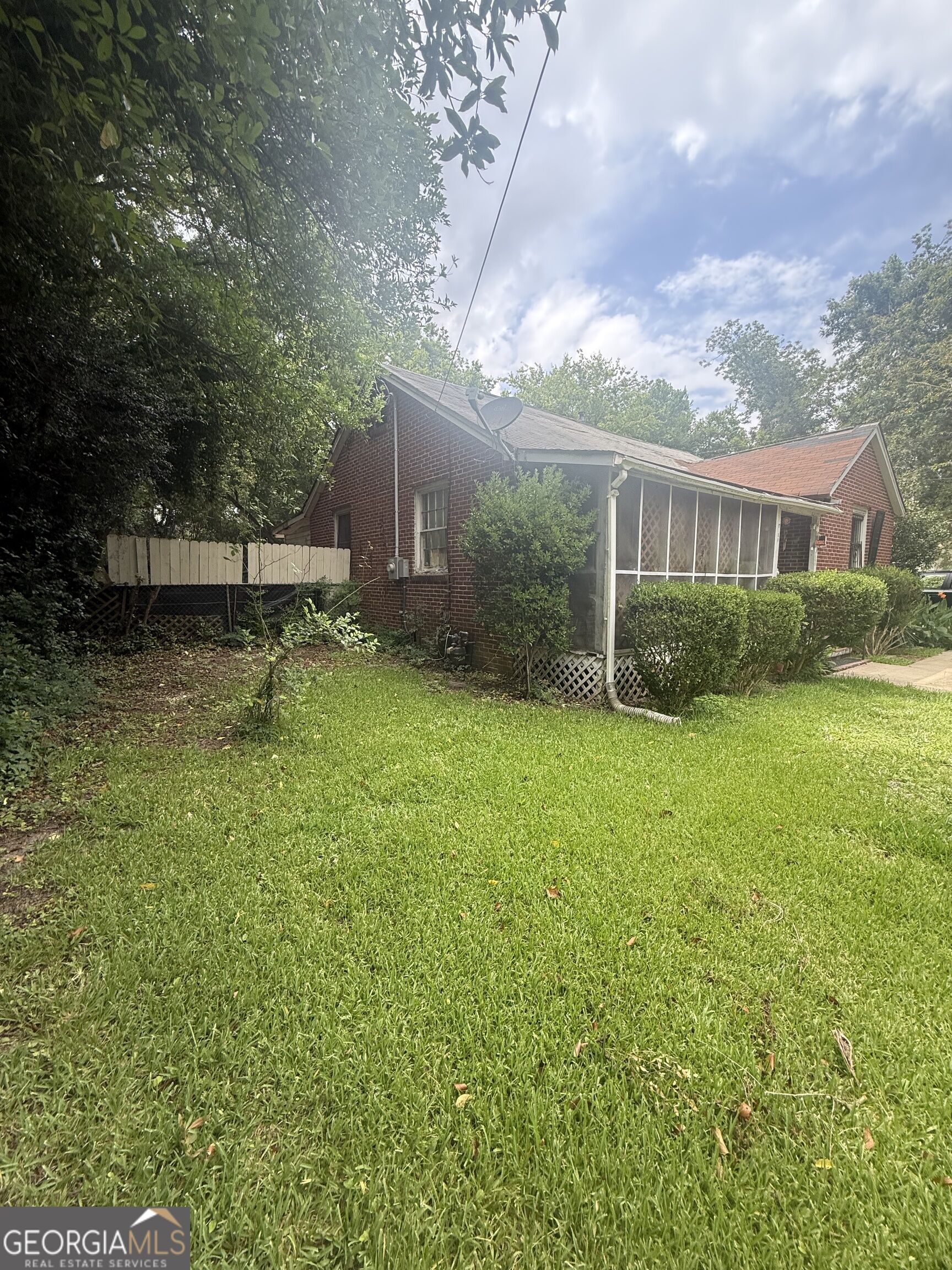 4021 San Juan Avenue Property Photo 3