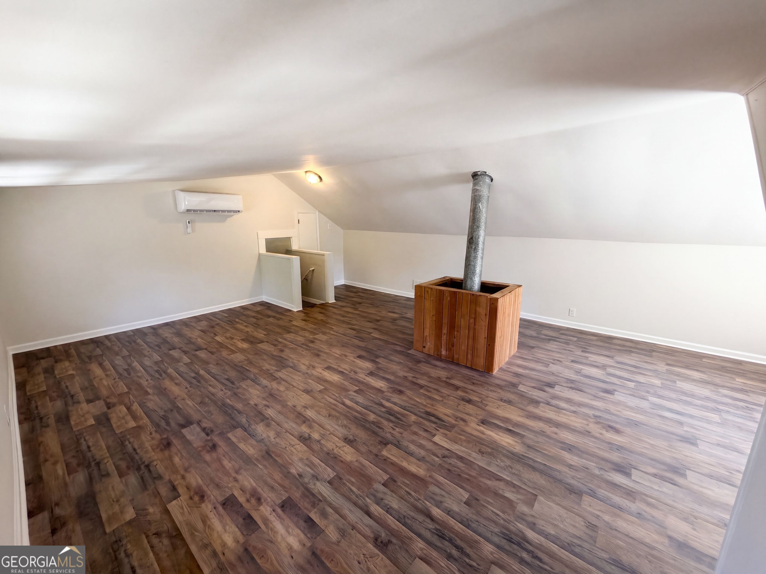 14 Norwood Street Ne Property Photo 10
