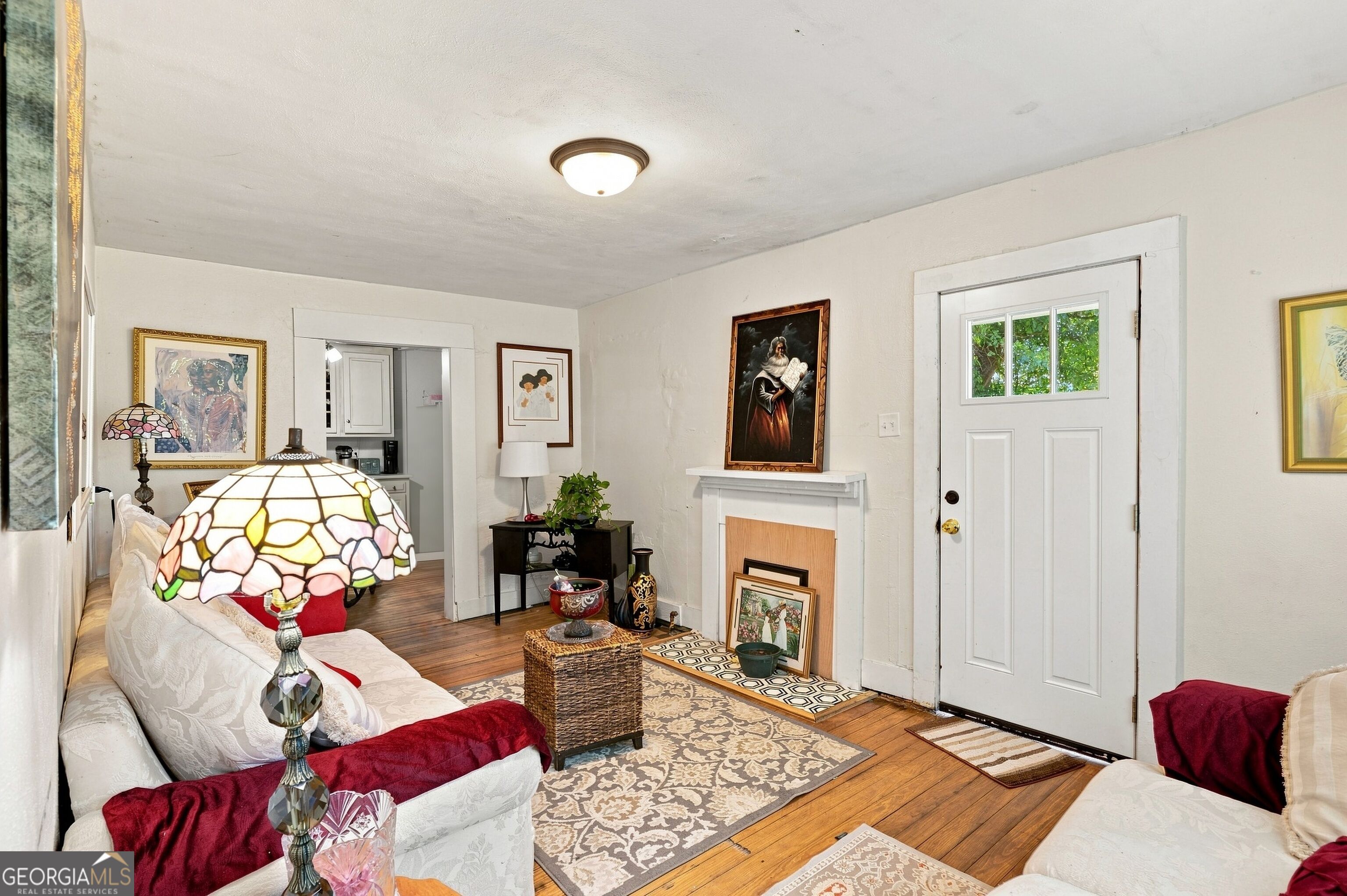 100 1st Street Property Photo 7
