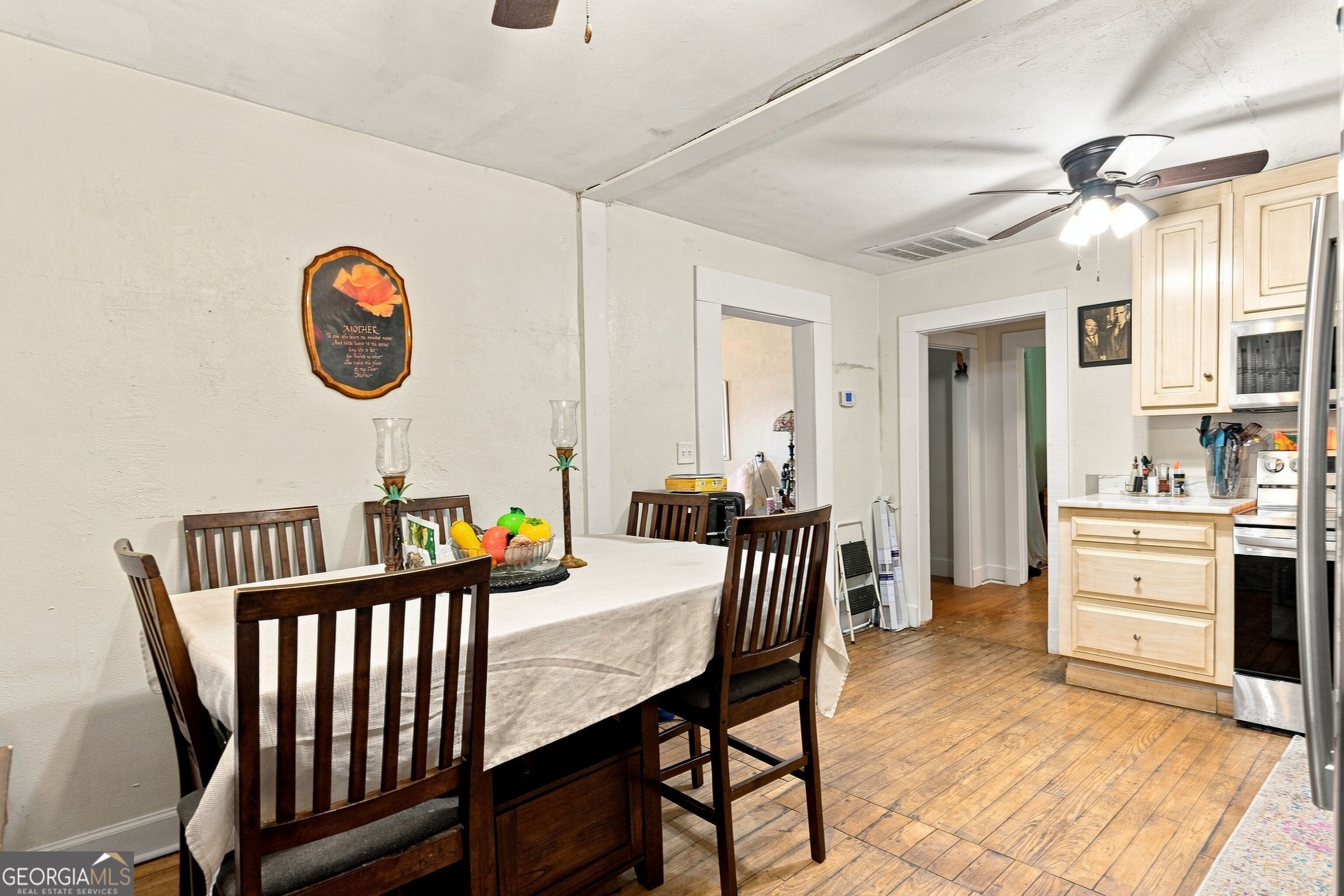 100 1st Street Property Photo 9