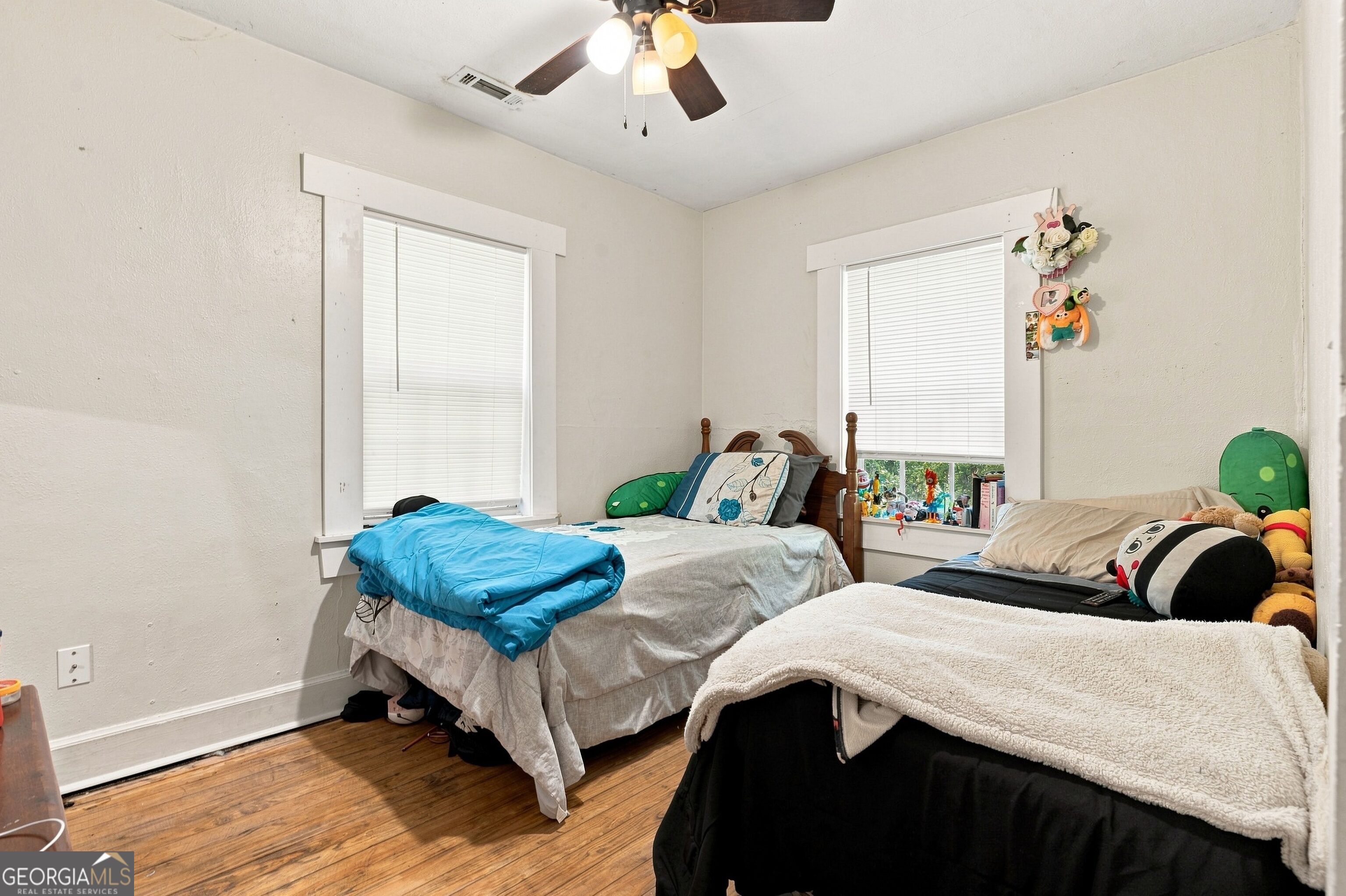 100 1st Street Property Photo 11