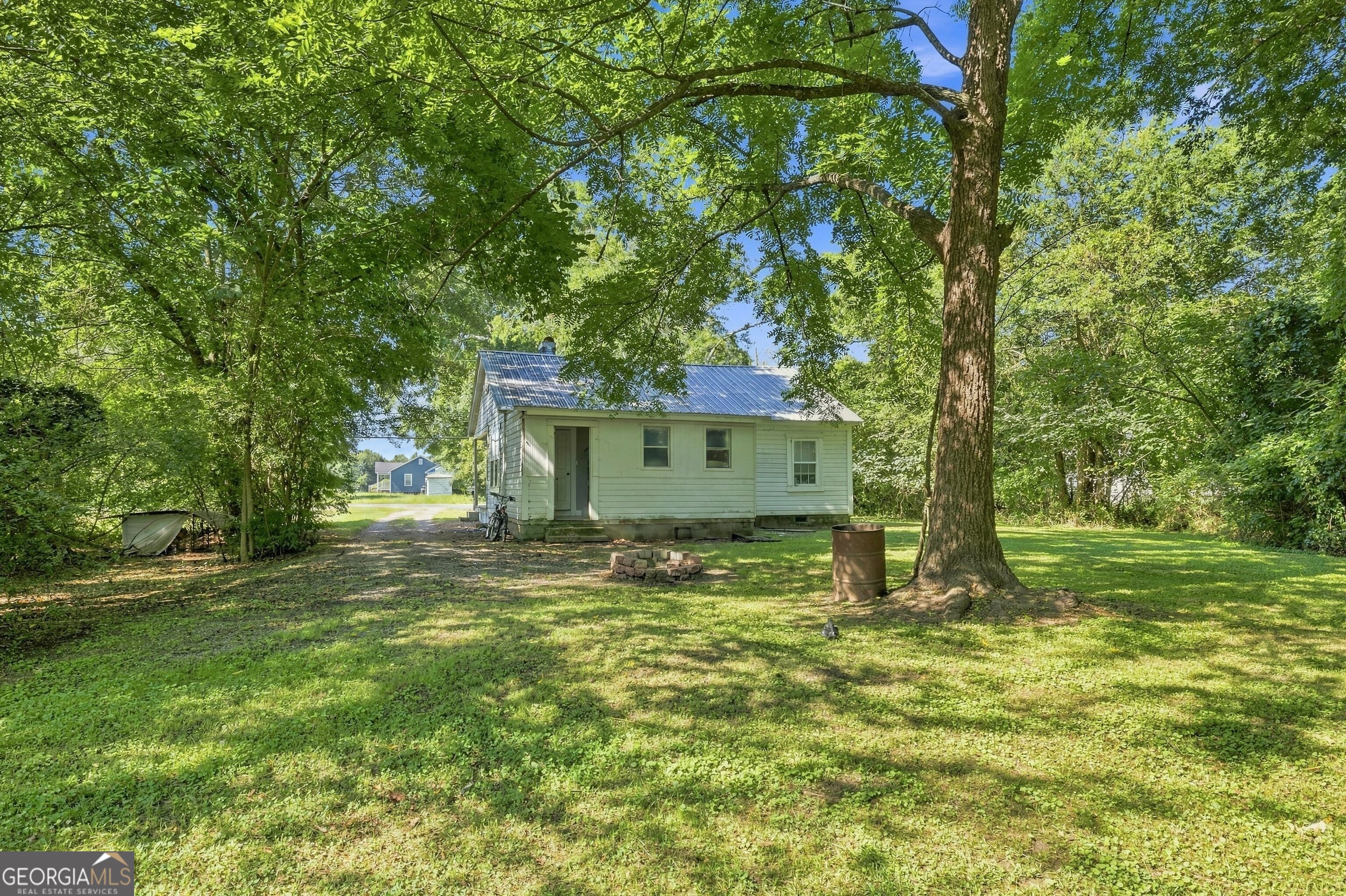 100 1st Street Property Photo 16