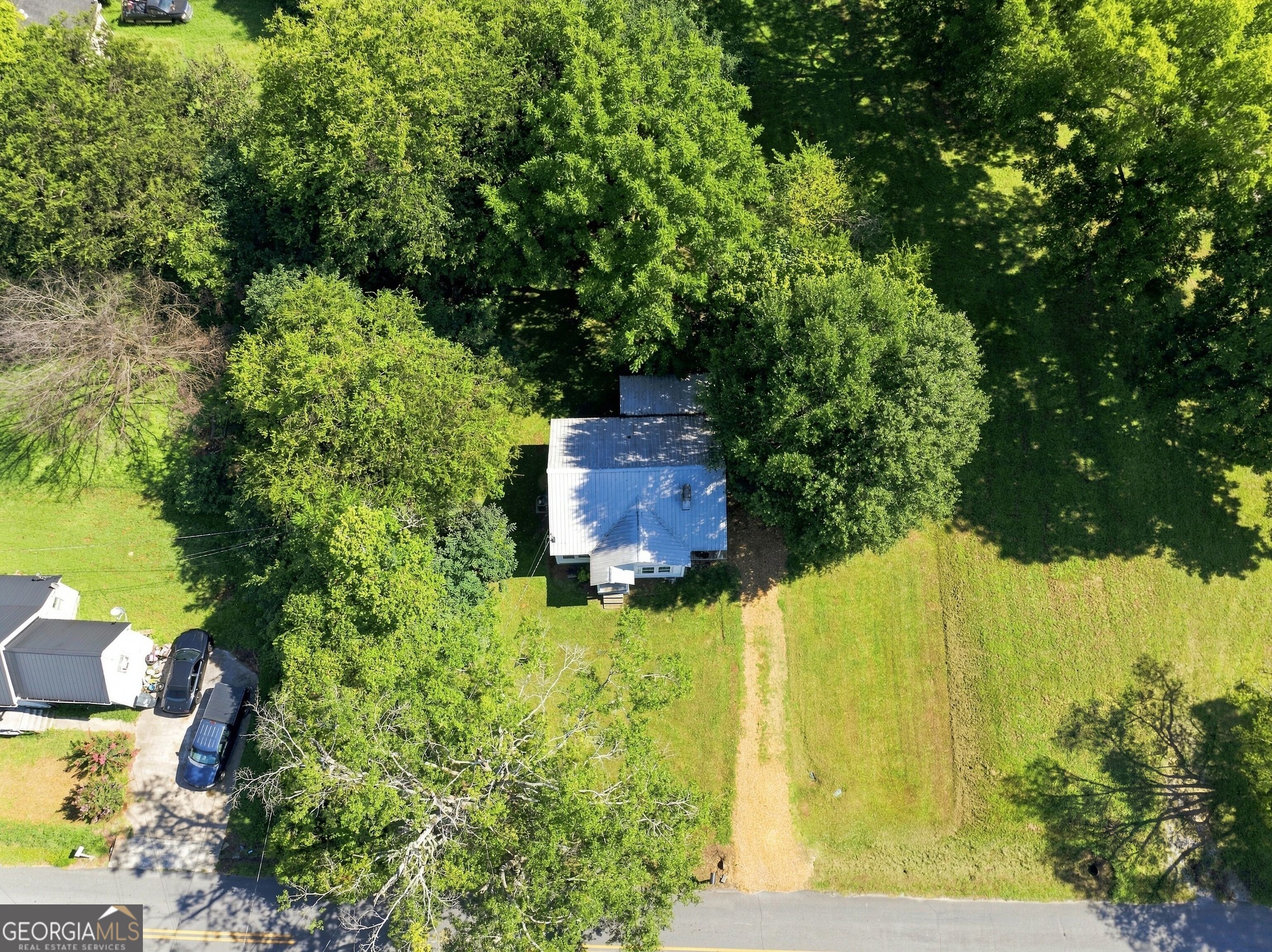 100 1st Street Property Photo 17