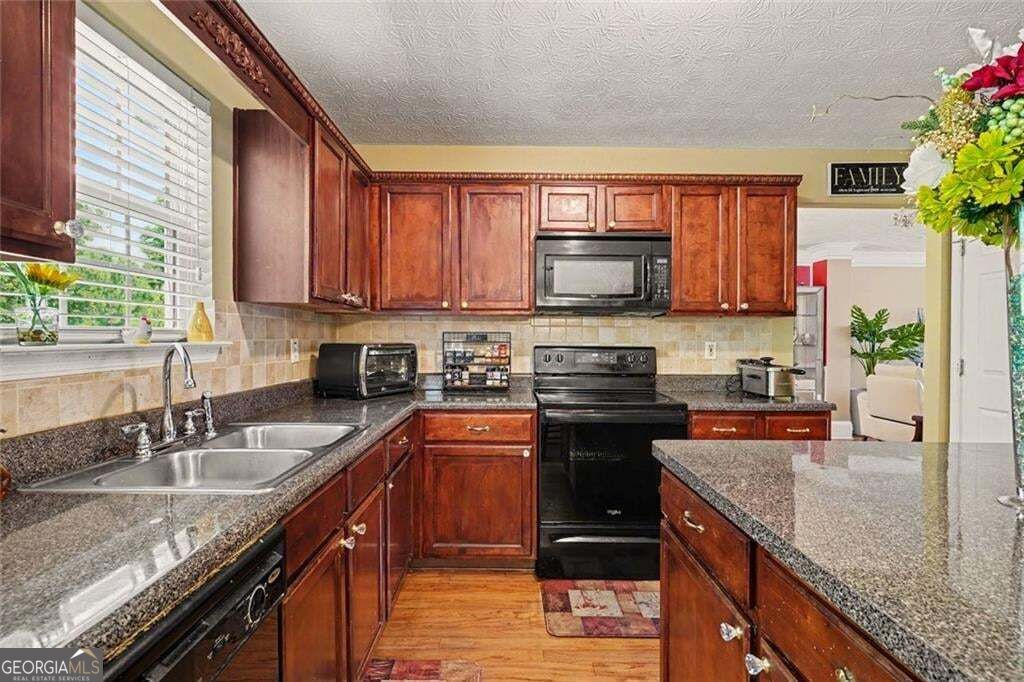 266 Millstone Drive Property Photo 14