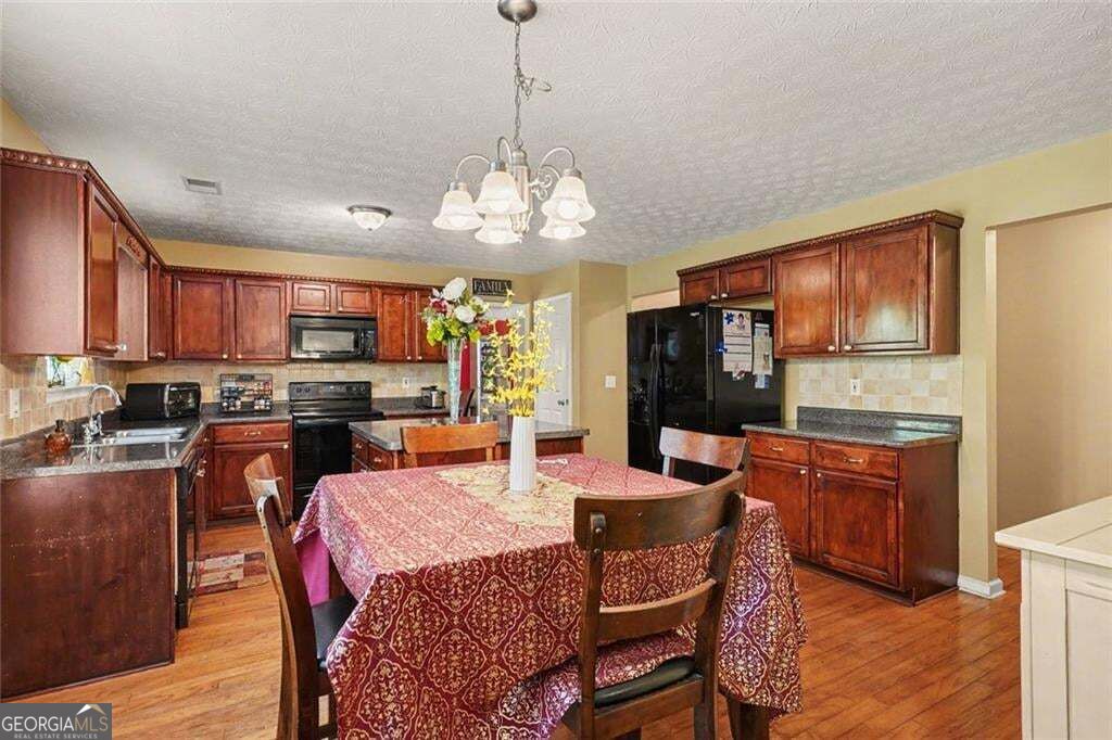 266 Millstone Drive Property Photo 15