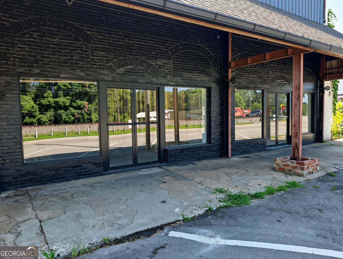 300 Sage Street Property Photo 1
