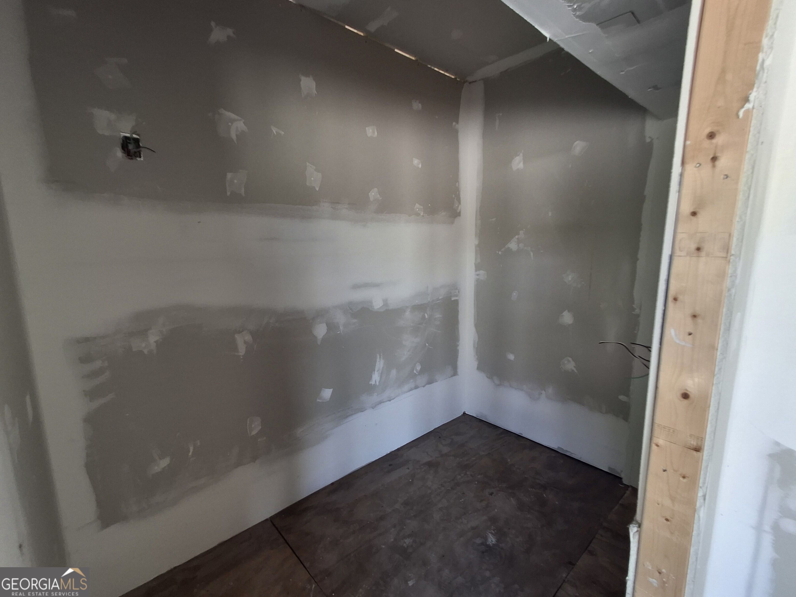 300 Sage Street Property Photo 7