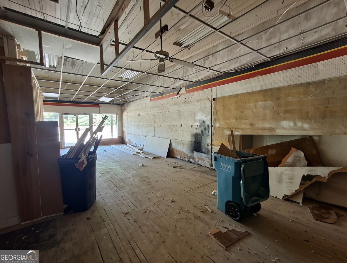 300 Sage Street Property Photo 11