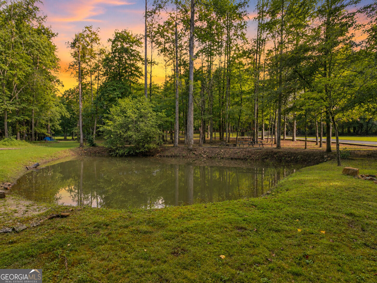 606 Johntown Road Property Photo 4