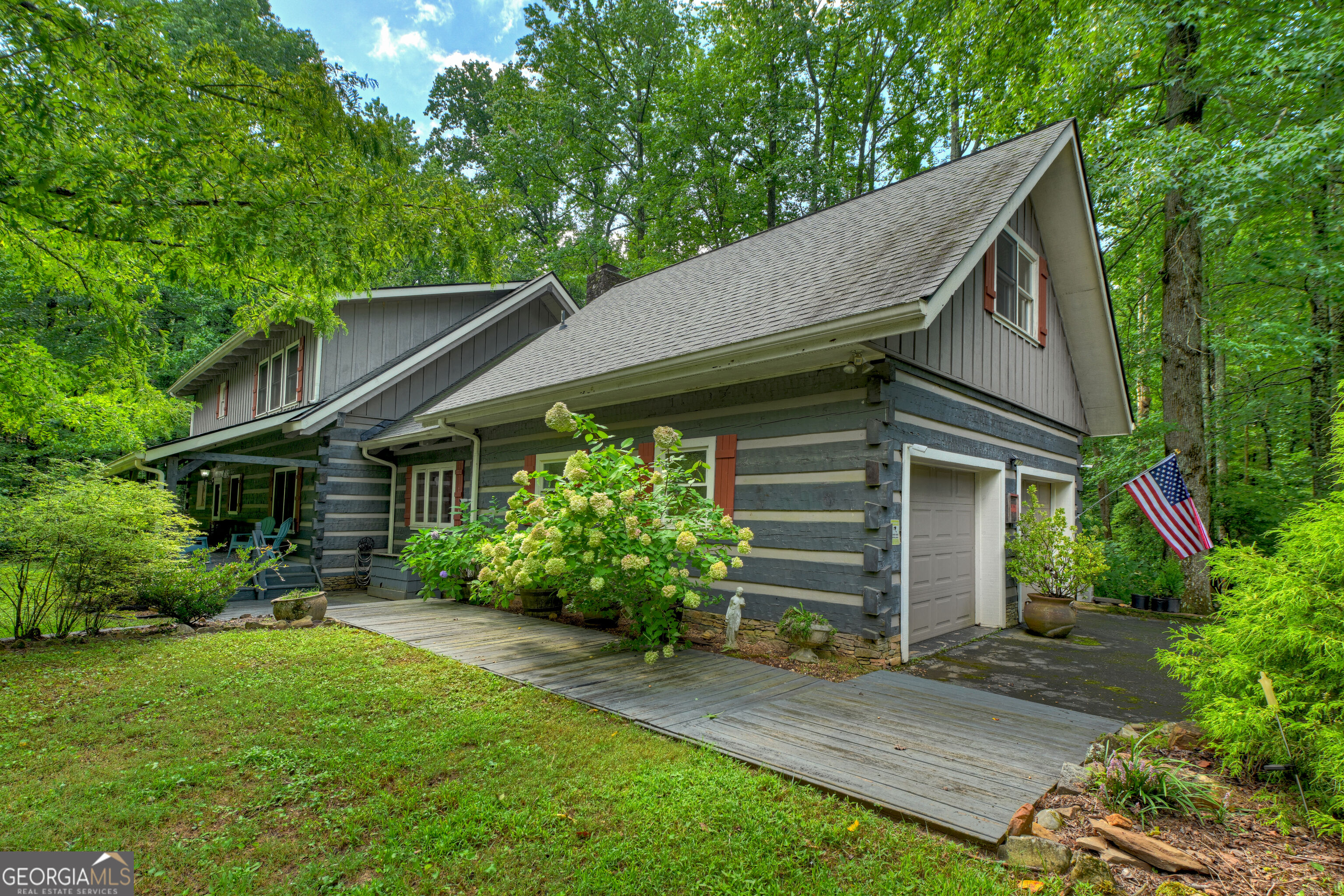 606 Johntown Road Property Photo 5