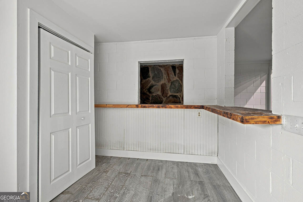 3811 Darien Highway Property Photo 8