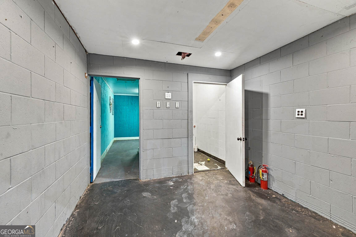 3811 Darien Highway Property Photo 17