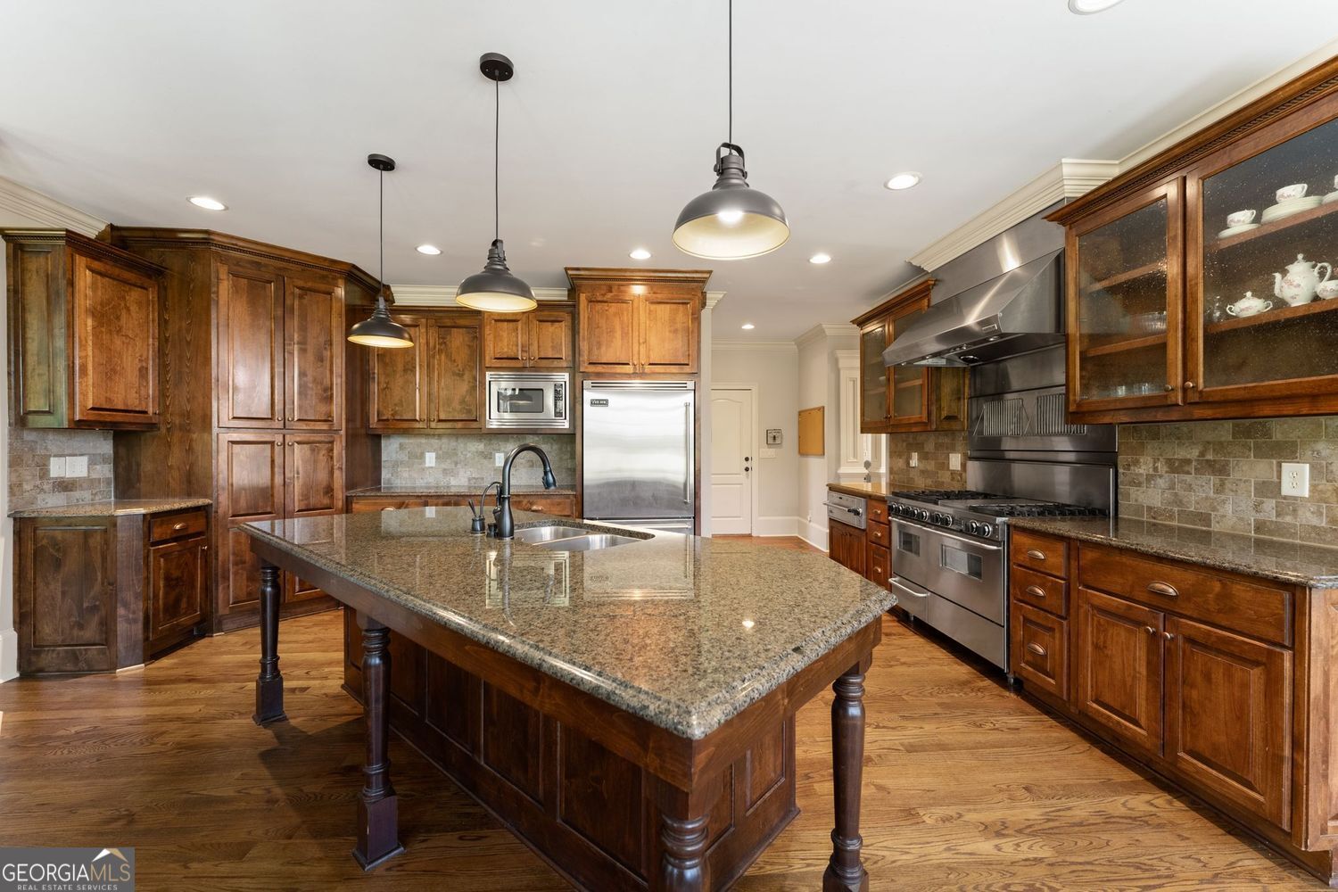 6077 Green Tree Lane Property Photo 18
