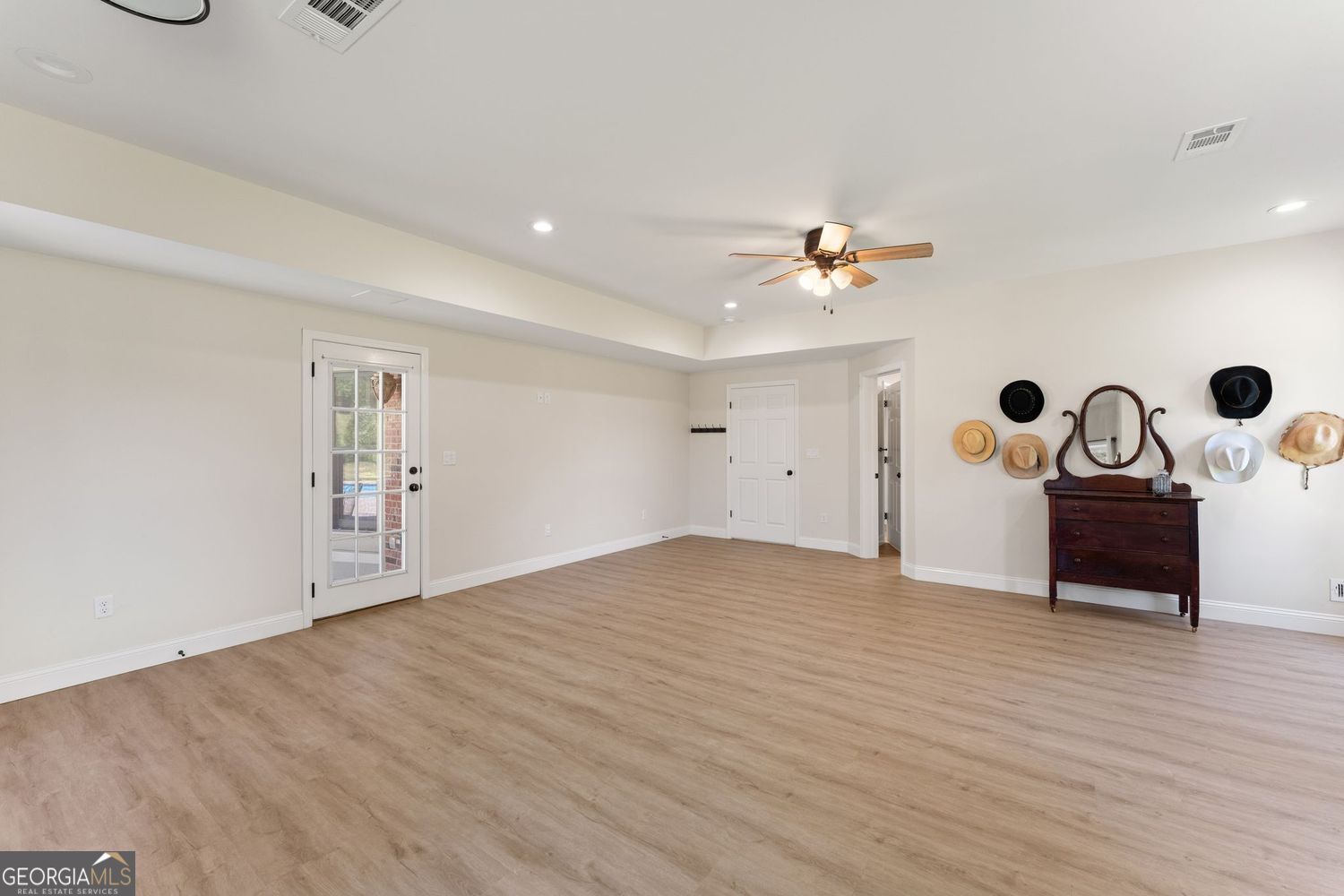 6077 Green Tree Lane Property Photo 44
