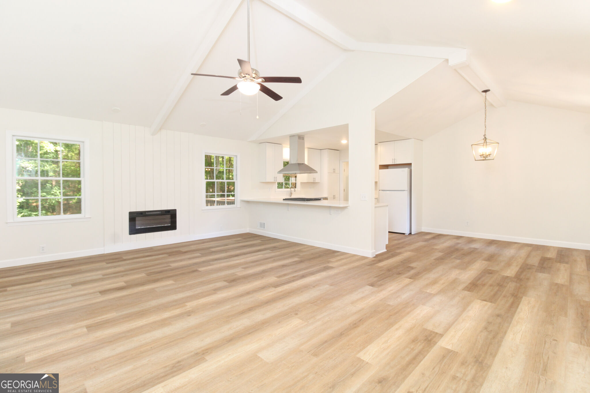 1191 Arrowhead Road Property Photo 6